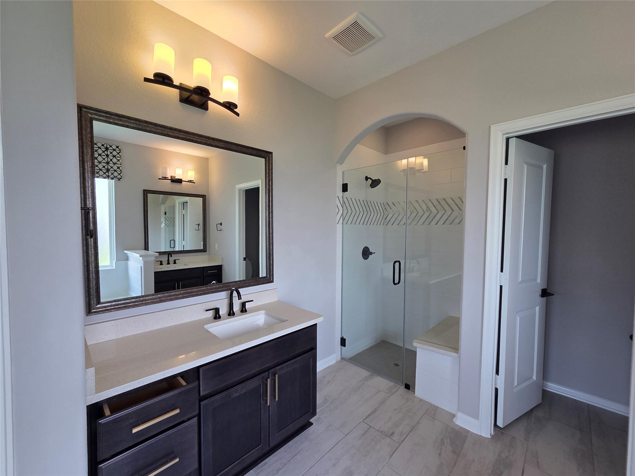 14303 Pecan Maple Dr, Crosby, TX 77532