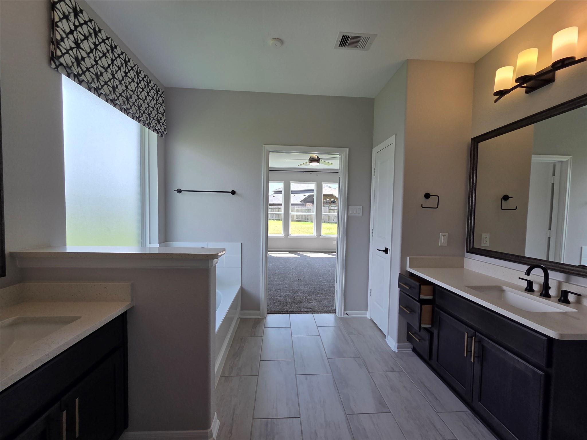 14303 Pecan Maple Dr, Crosby, TX 77532