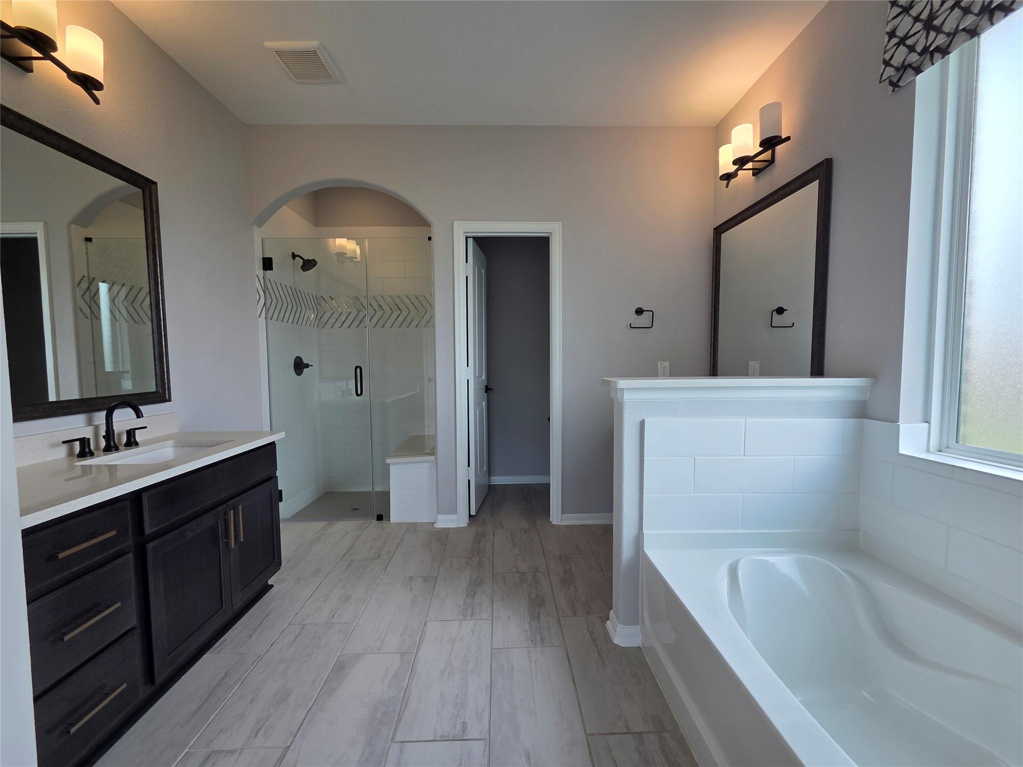 14303 Pecan Maple Dr, Crosby, TX 77532