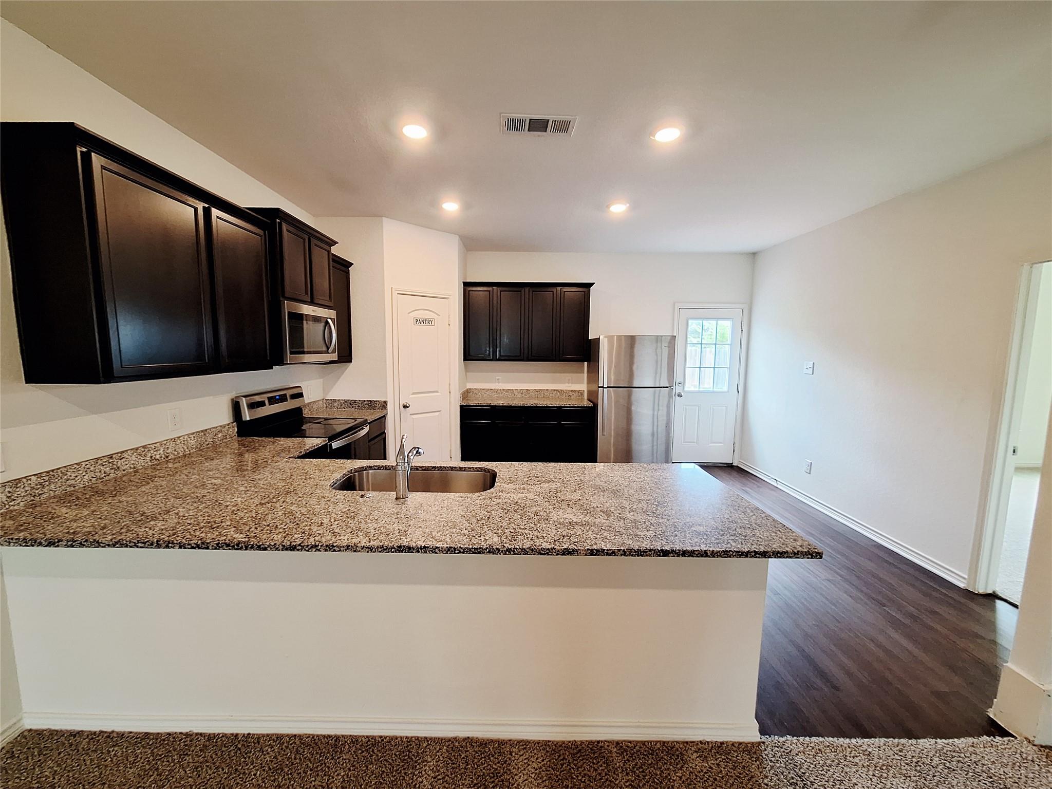 14417 Prairie Sod Ln, Elgin, TX 78621