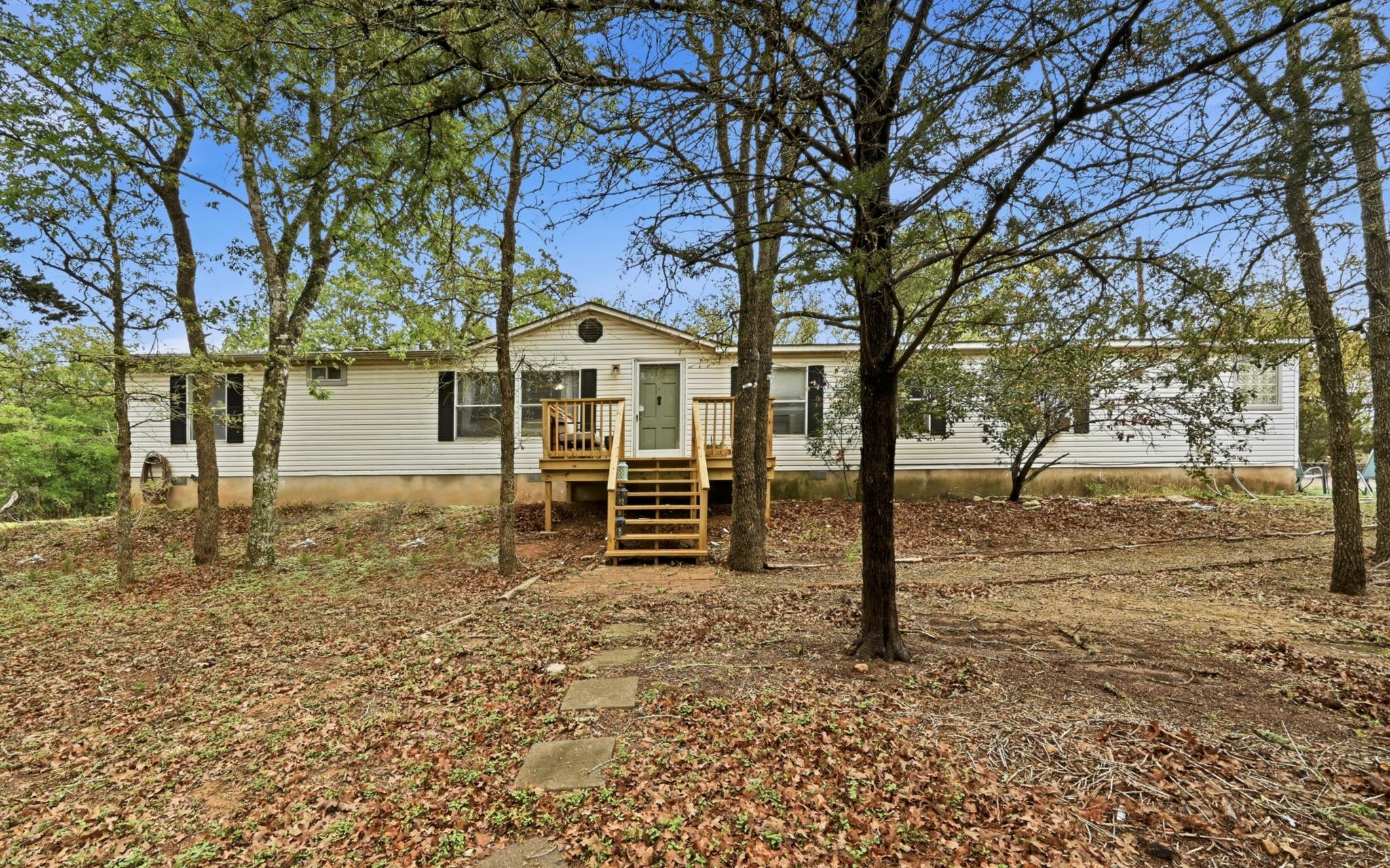 120 Green Mountain Dr, Cedar Creek, TX 78612