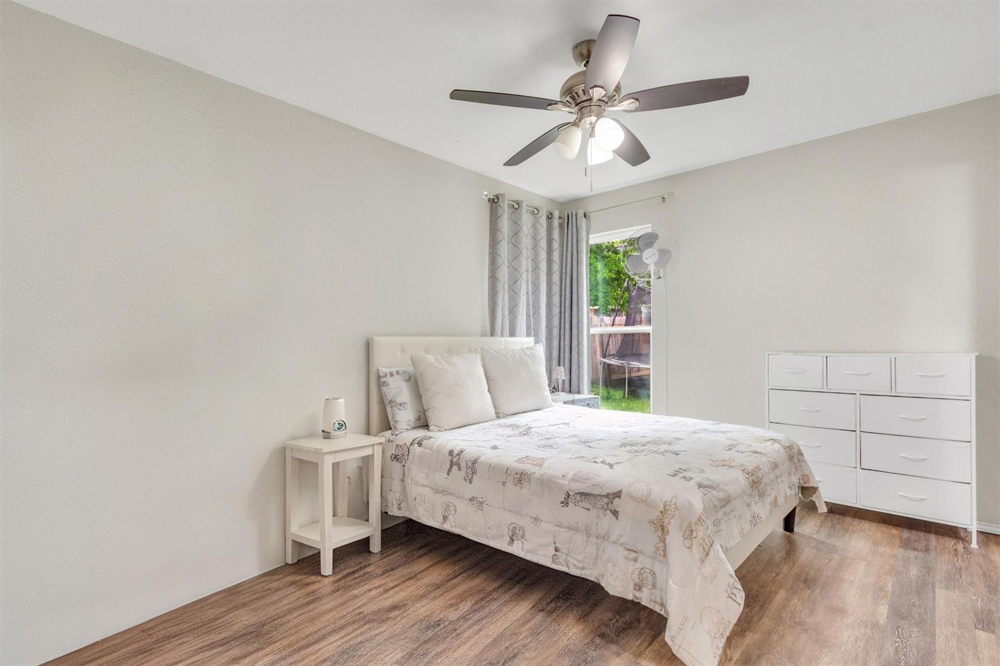 2128/2130 Redwing Way, Round Rock, TX 78664