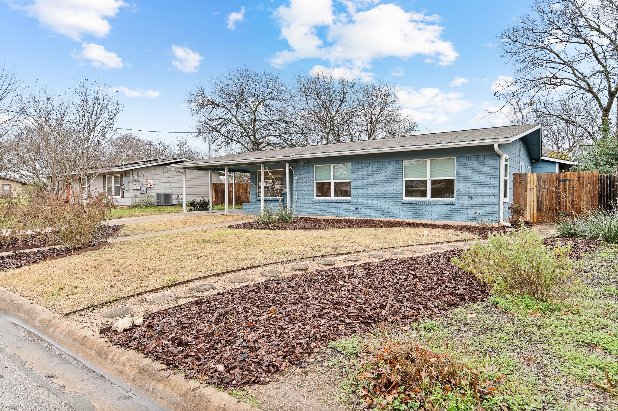 1310 Dwyce Dr, Austin, TX 78757