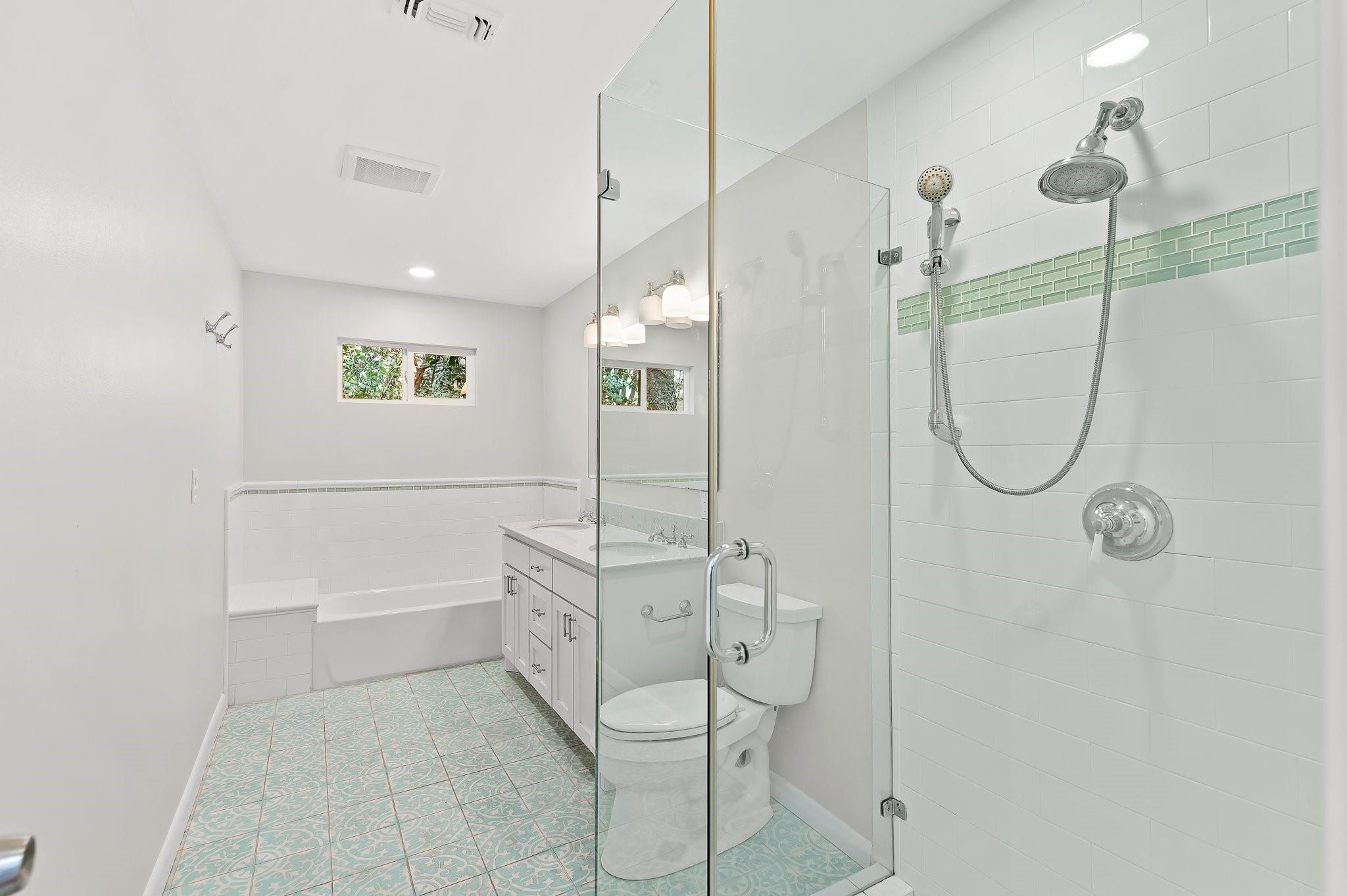 1310 Dwyce Dr, Austin, TX 78757