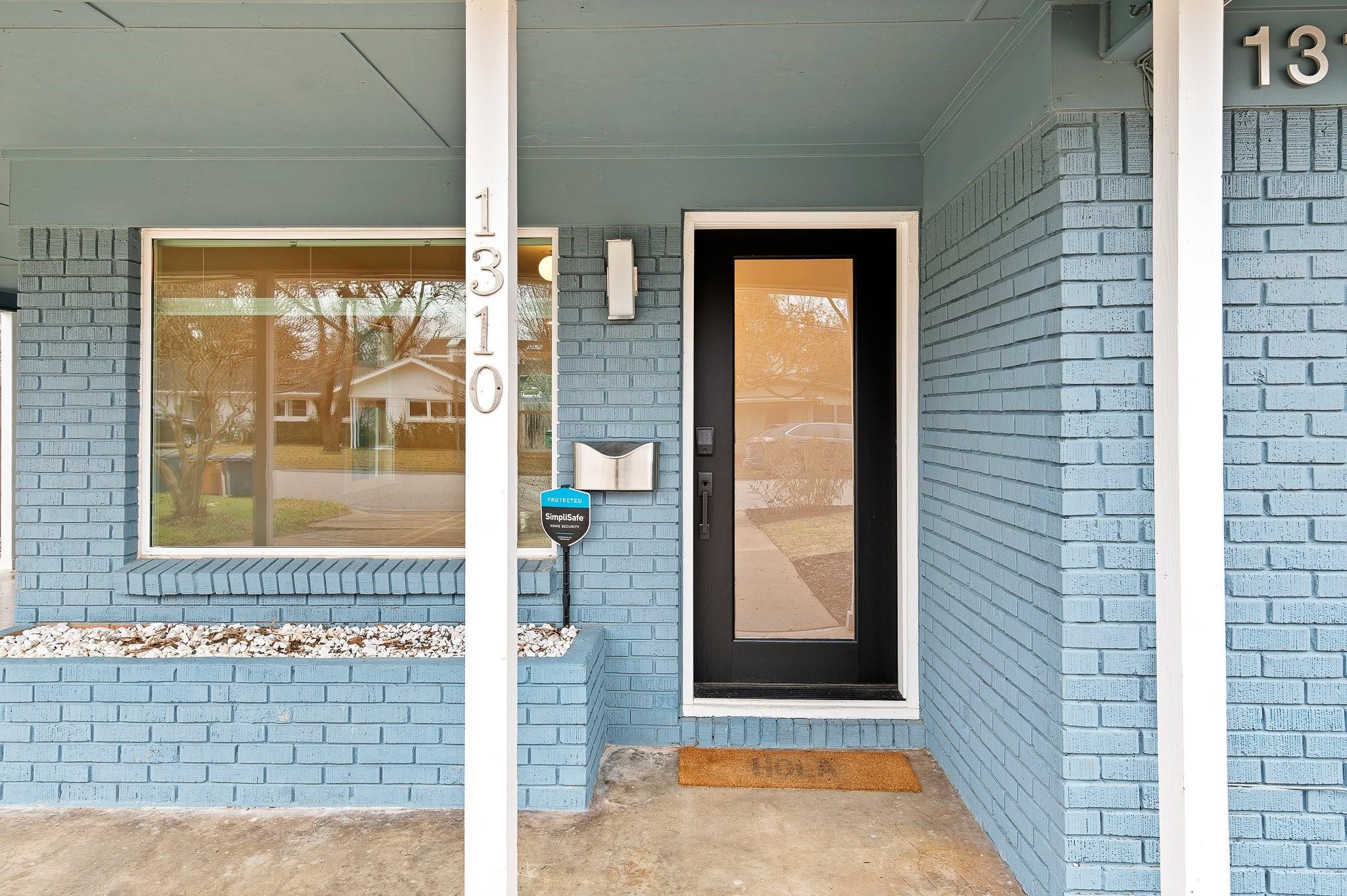 1310 Dwyce Dr, Austin, TX 78757