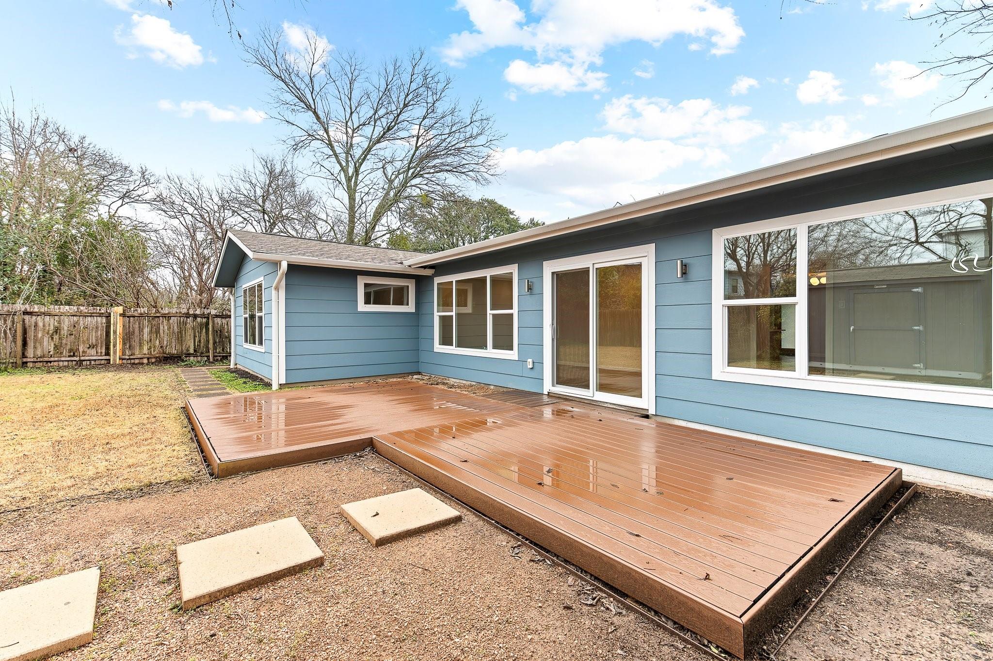 1310 Dwyce Dr, Austin, TX 78757