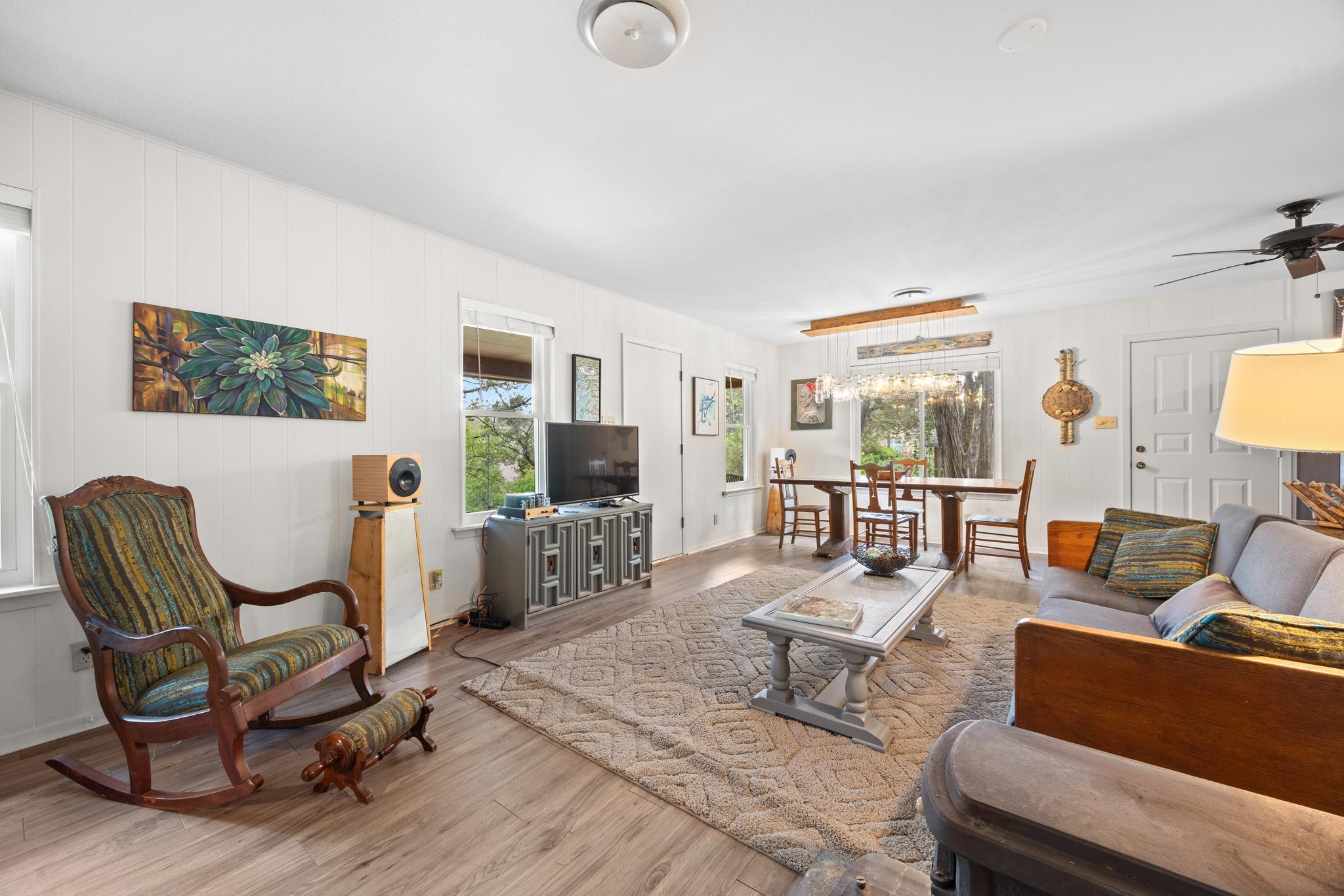 17129 E Darleen Dr, Leander, TX 78641