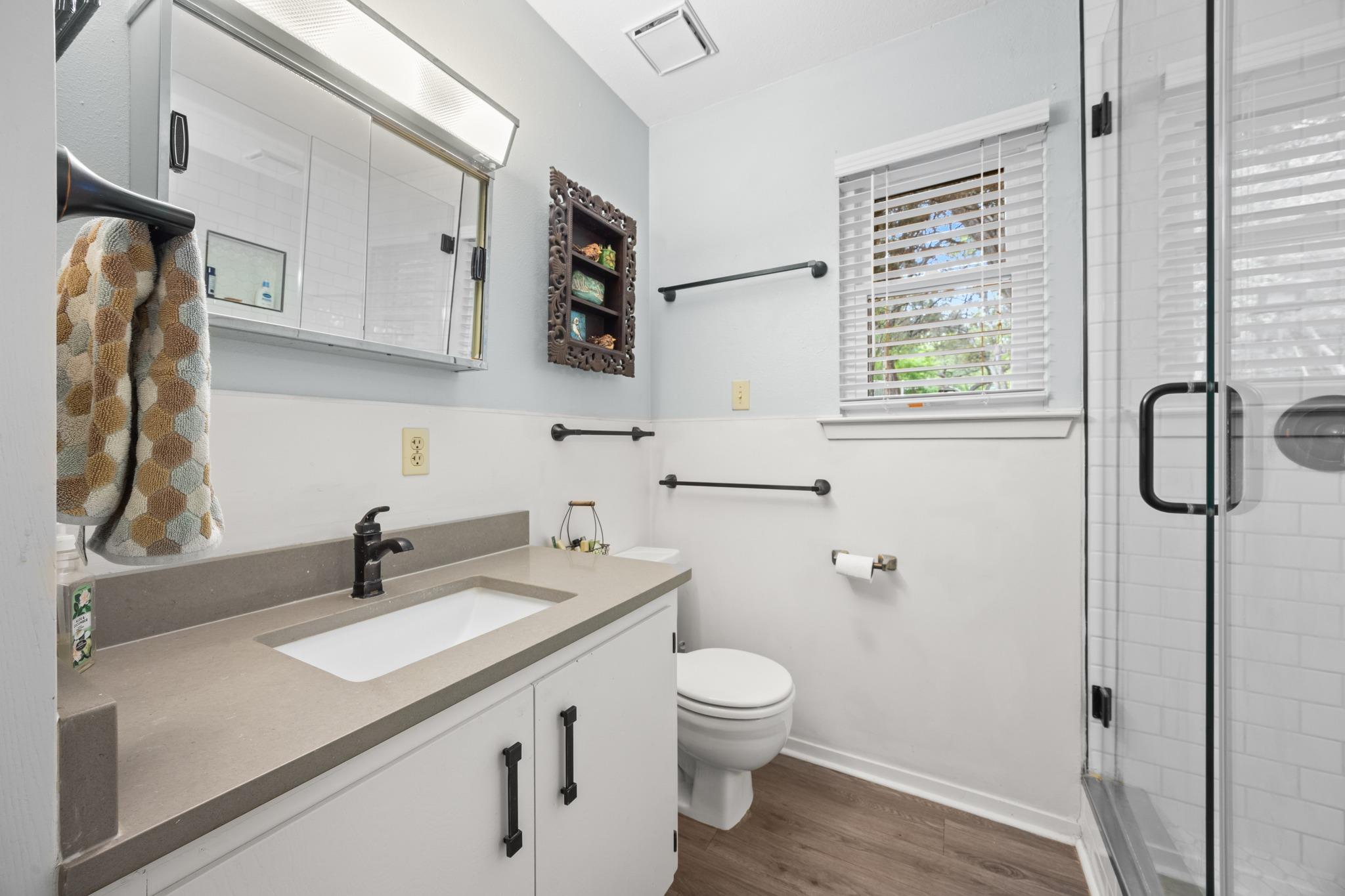 17129 E Darleen Dr, Leander, TX 78641