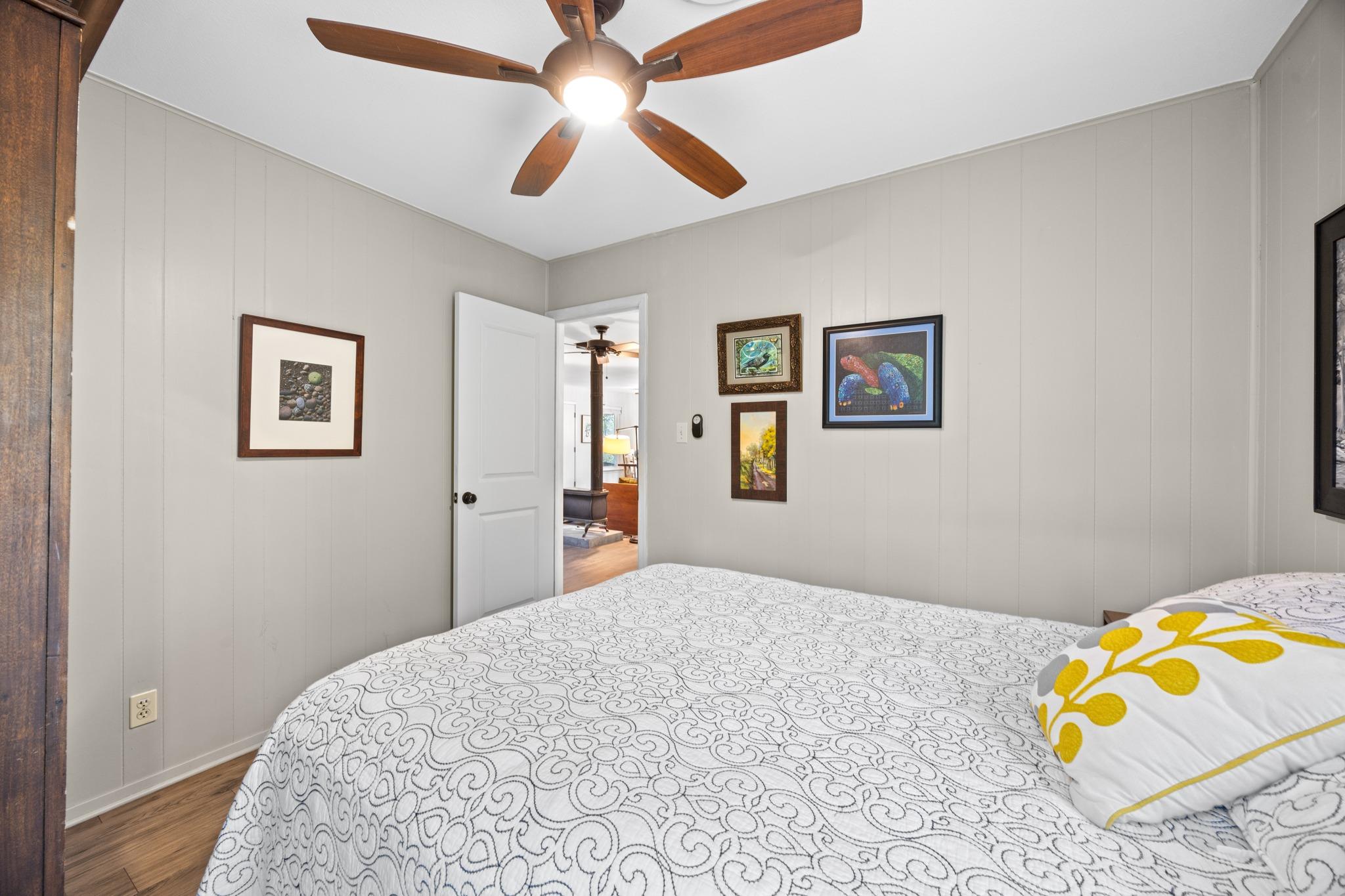 17129 E Darleen Dr, Leander, TX 78641