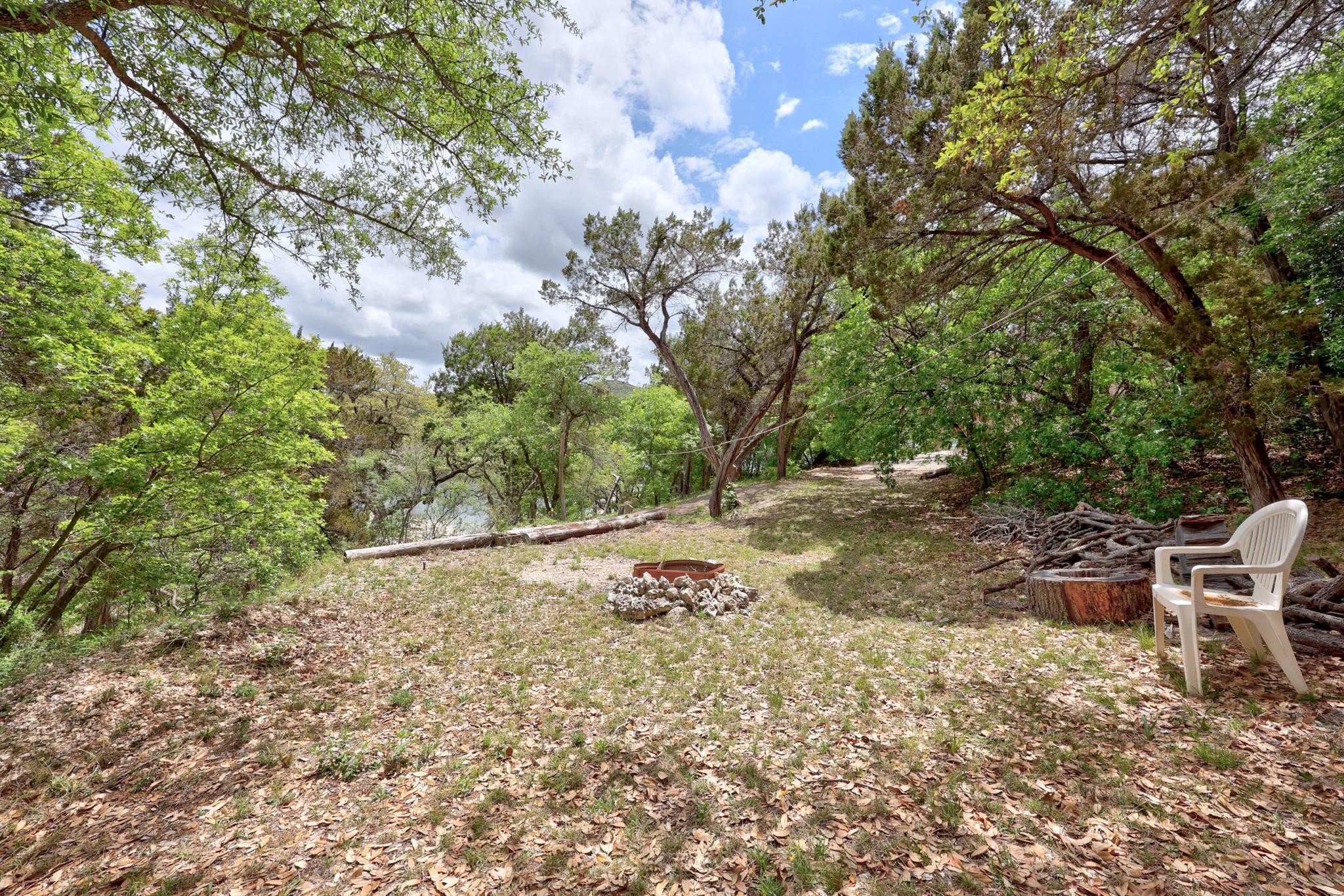 17129 E Darleen Dr, Leander, TX 78641