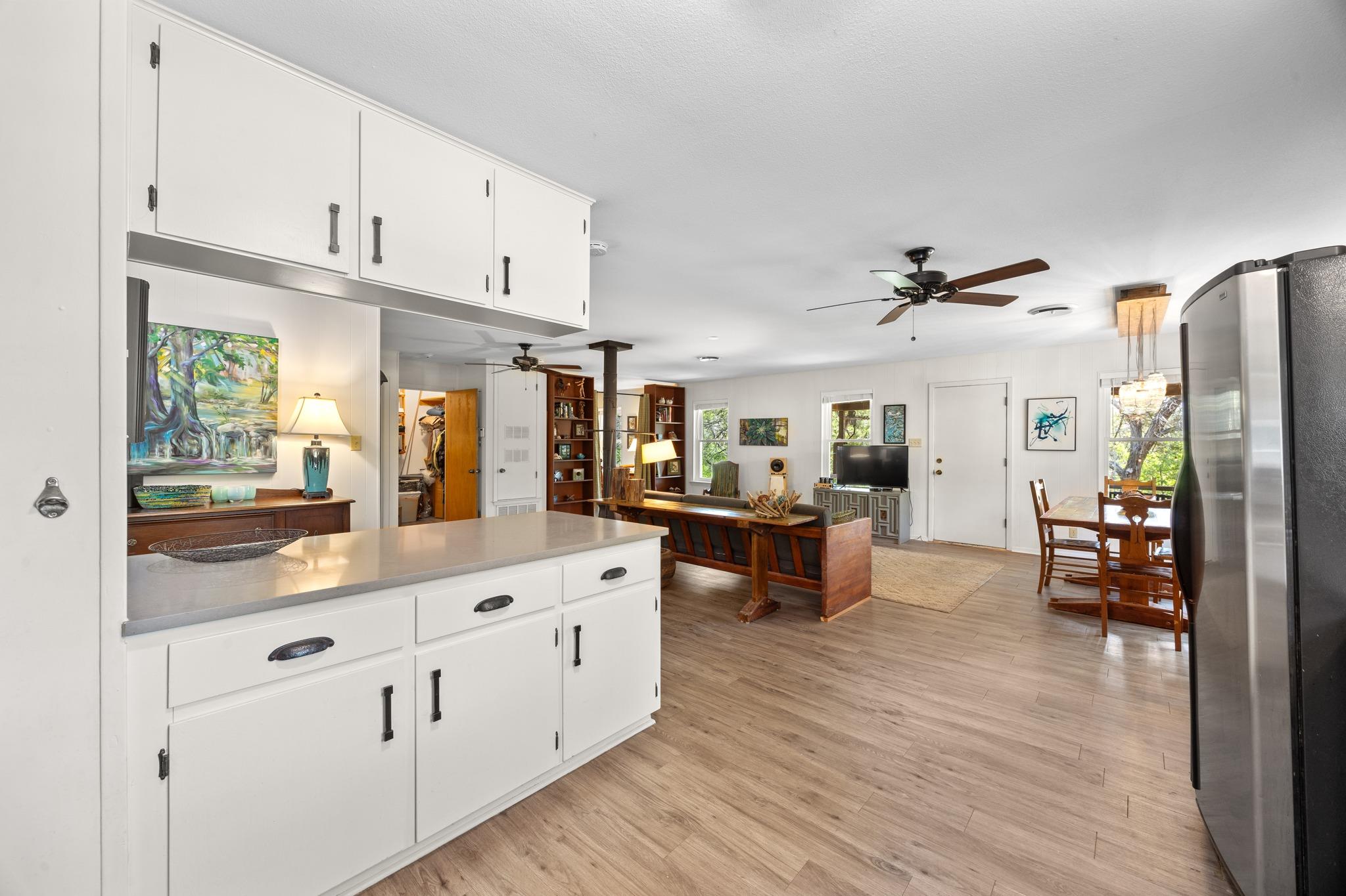 17129 E Darleen Dr, Leander, TX 78641