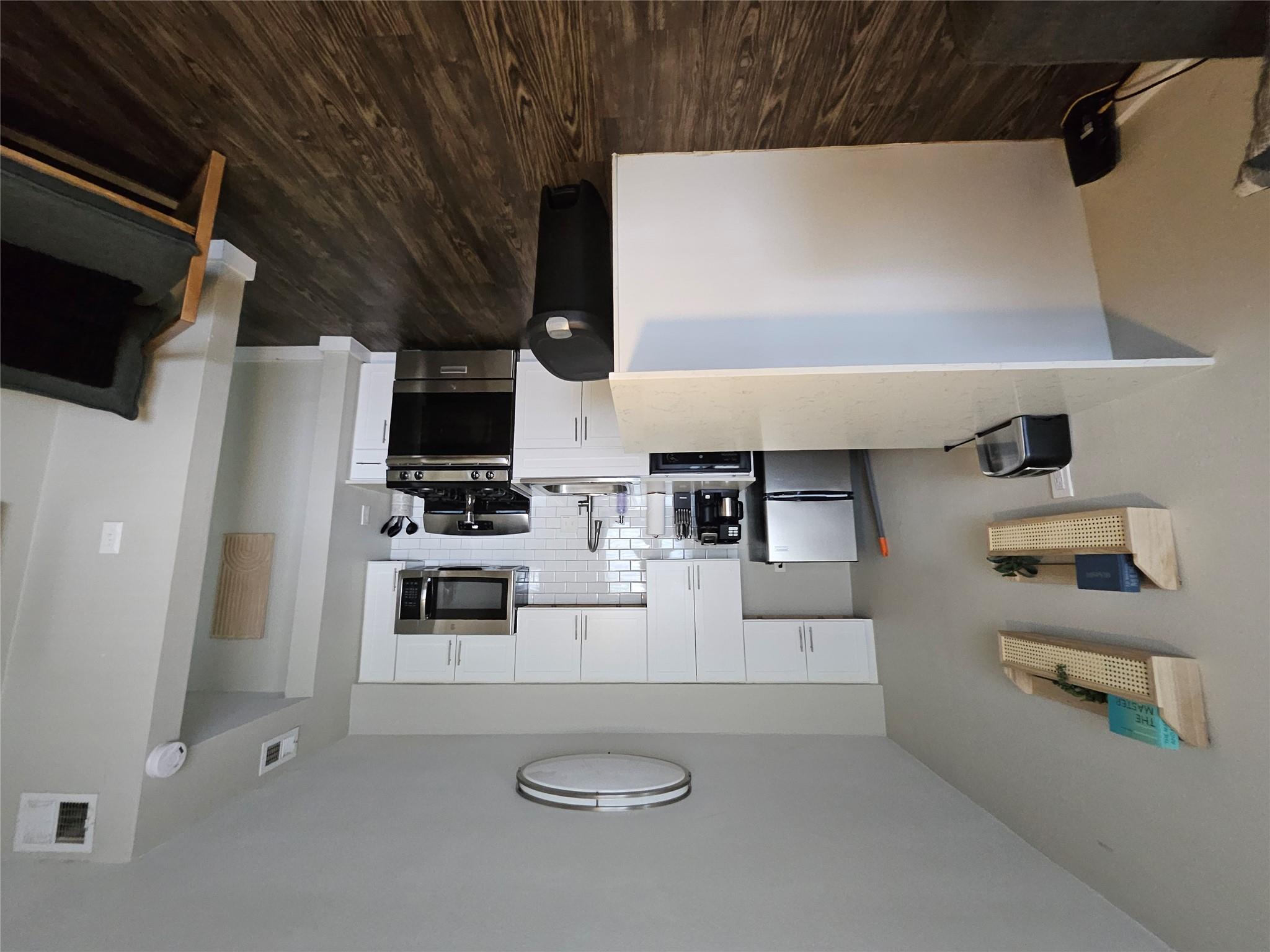 3503 Harmon Ave # 103, Austin, TX 78705