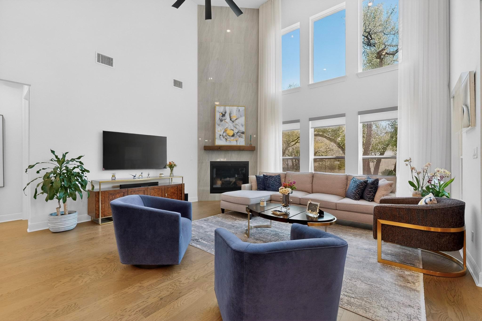 249 Running Bird Rd, Austin, TX 78737