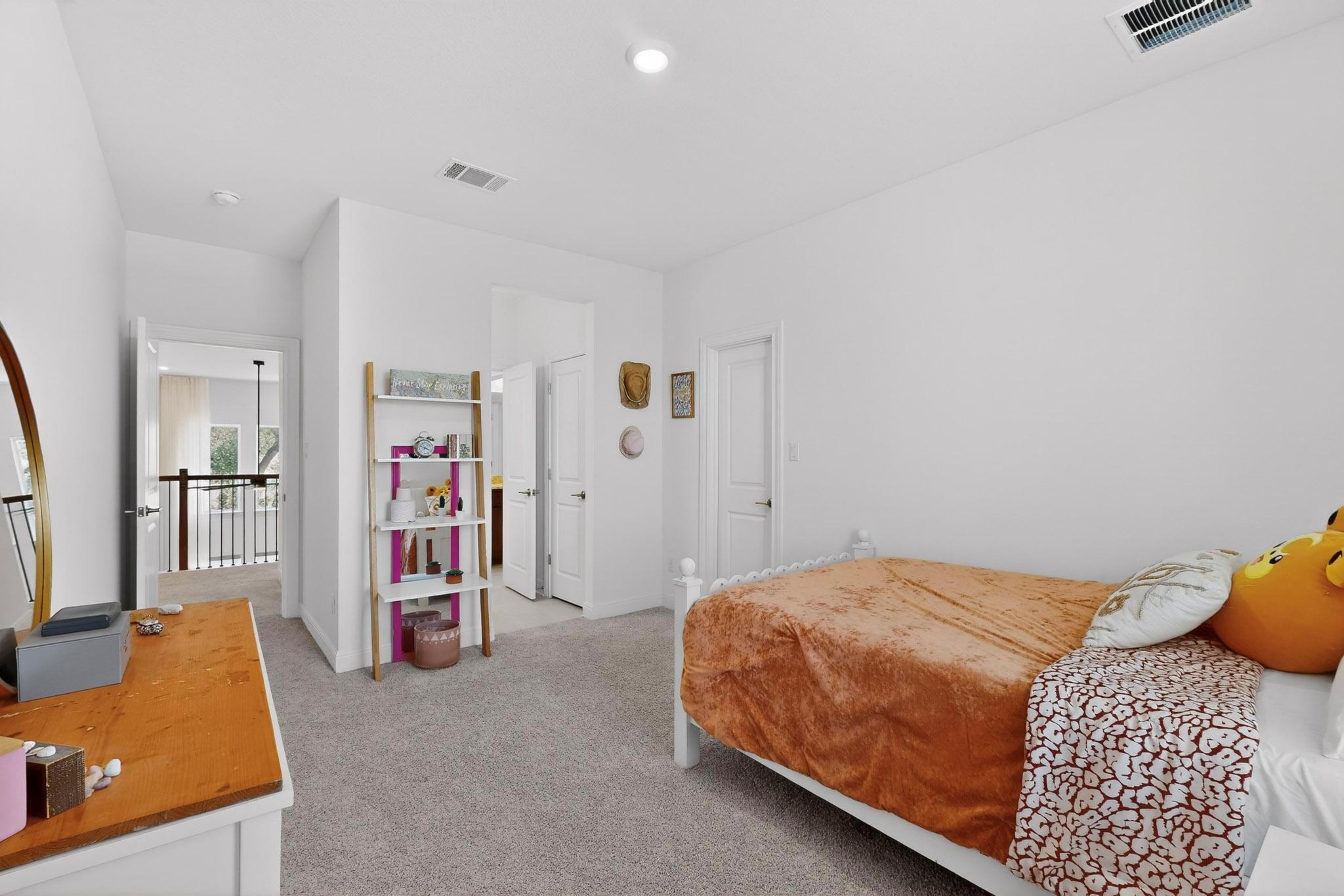 249 Running Bird Rd, Austin, TX 78737