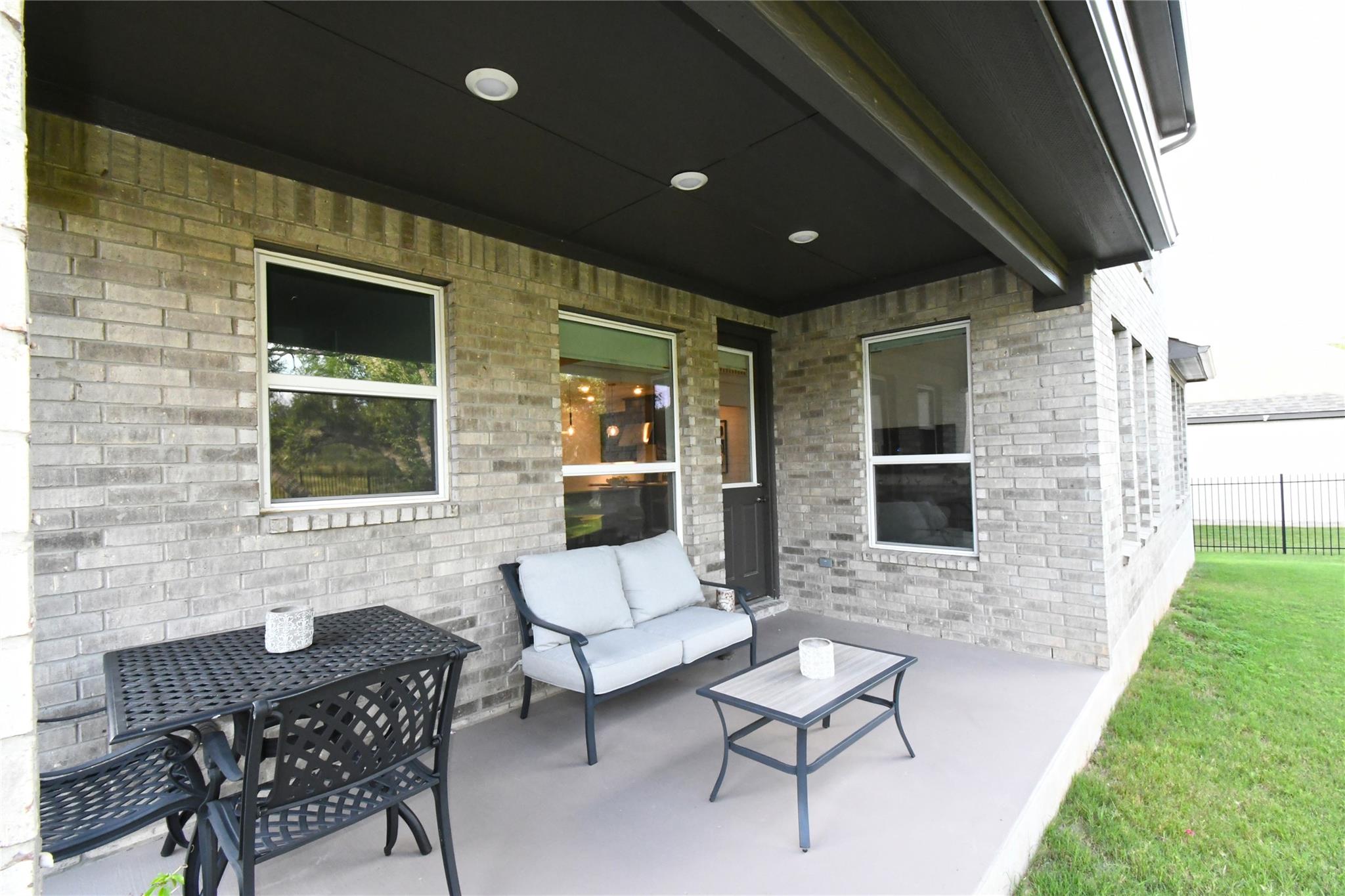 249 Running Bird Rd, Austin, TX 78737