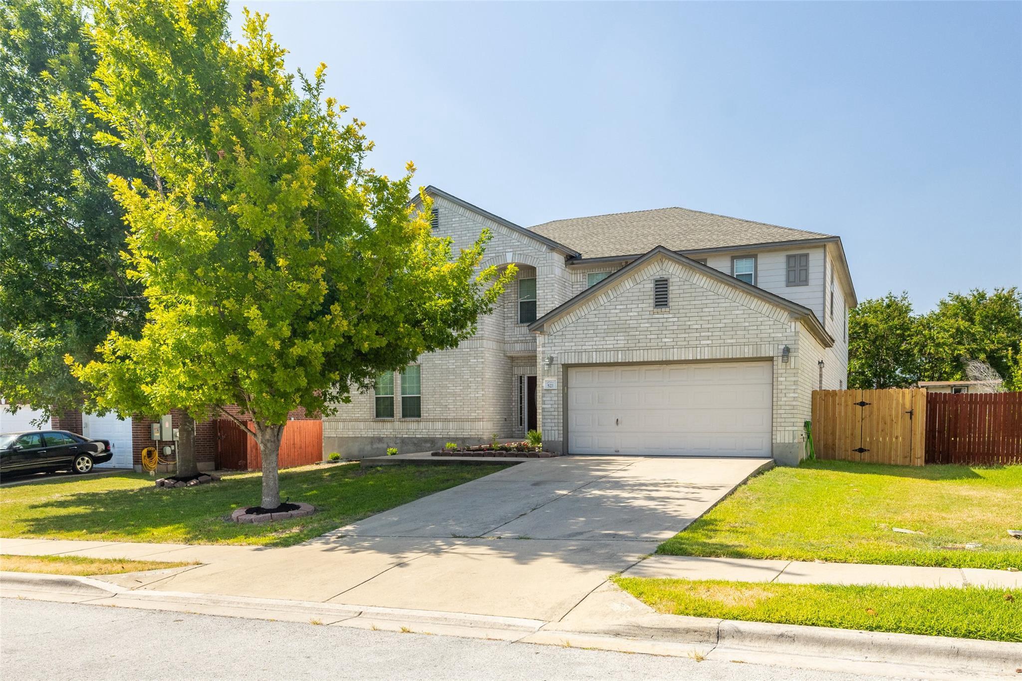 521 Paladen Pl, Round Rock, TX 78664