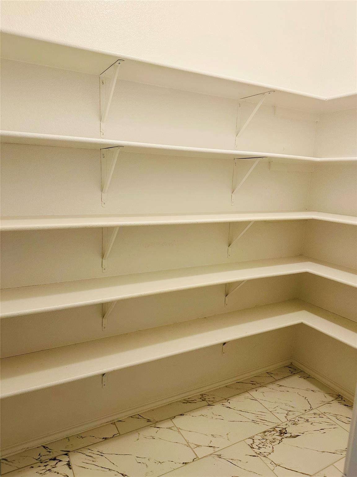 521 Paladen Pl, Round Rock, TX 78664