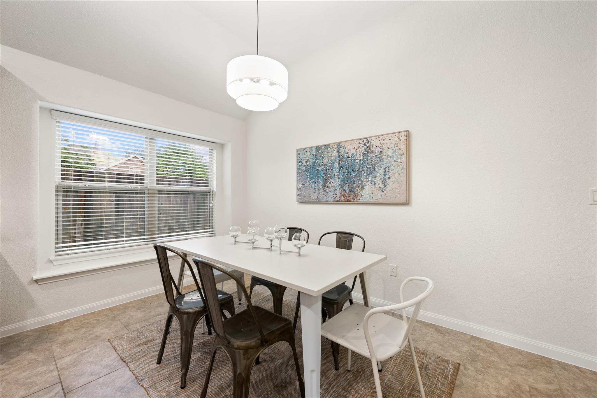 615 Linares Ln, Austin, TX 78748