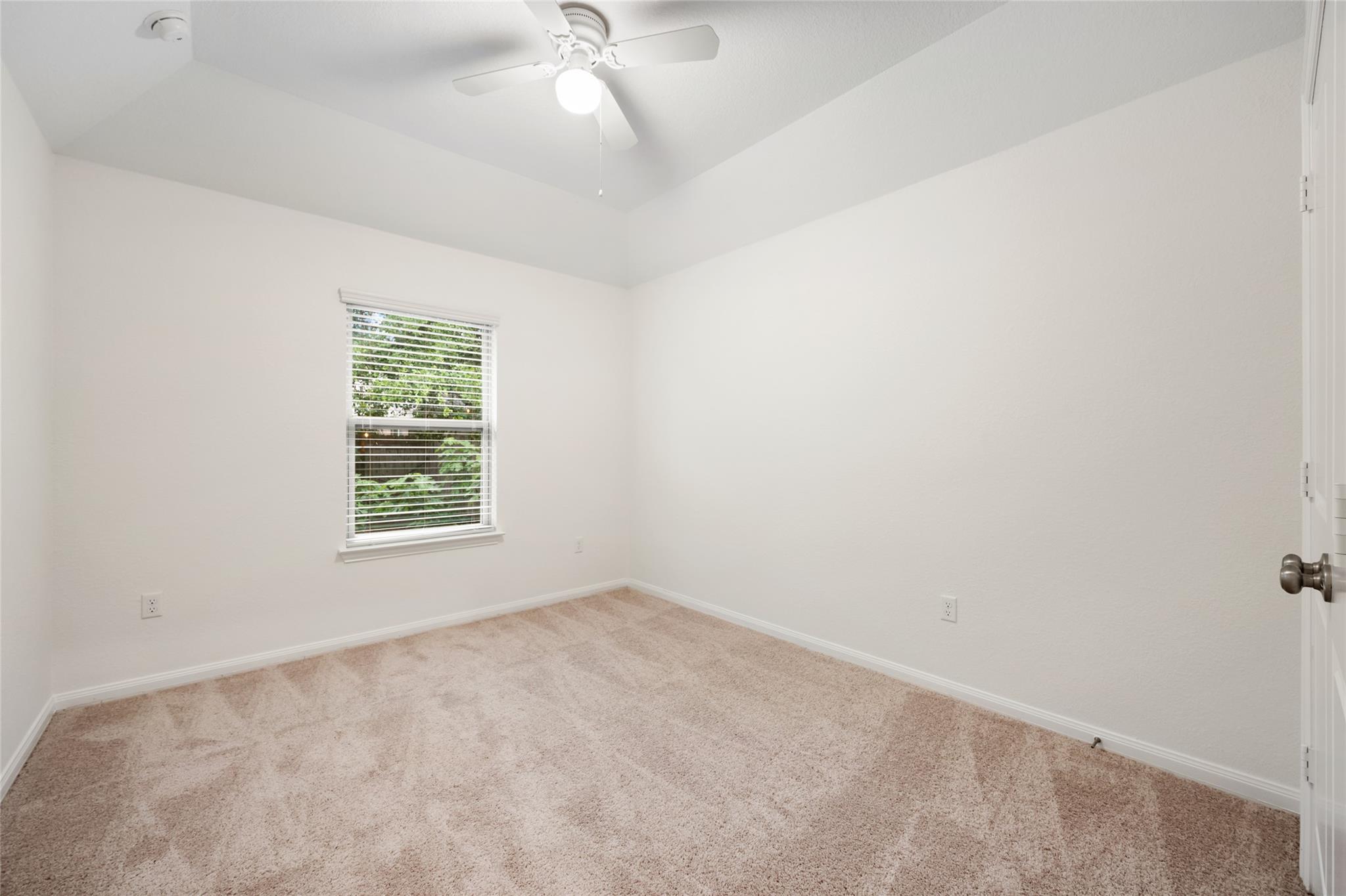 615 Linares Ln, Austin, TX 78748