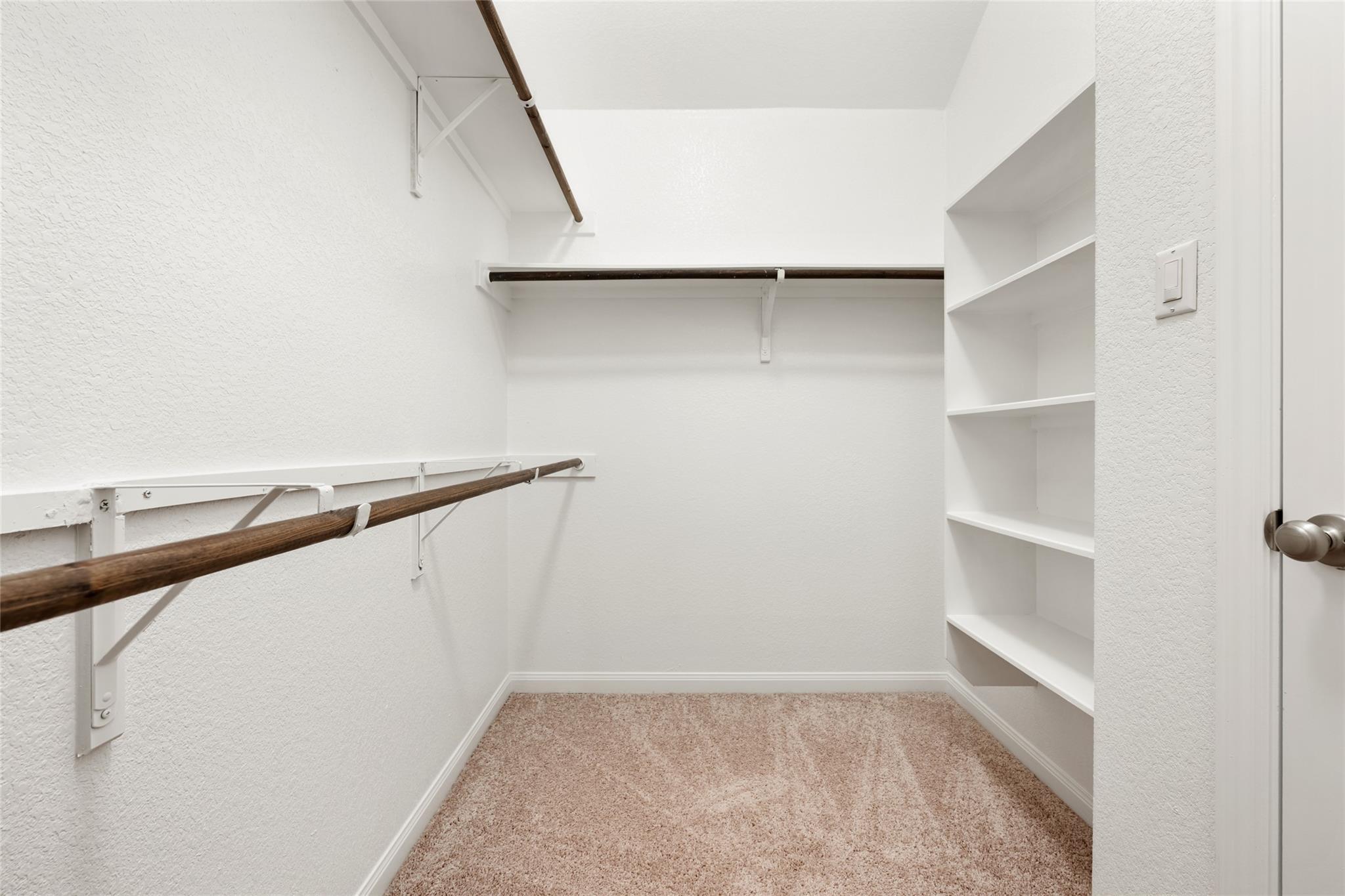 615 Linares Ln, Austin, TX 78748