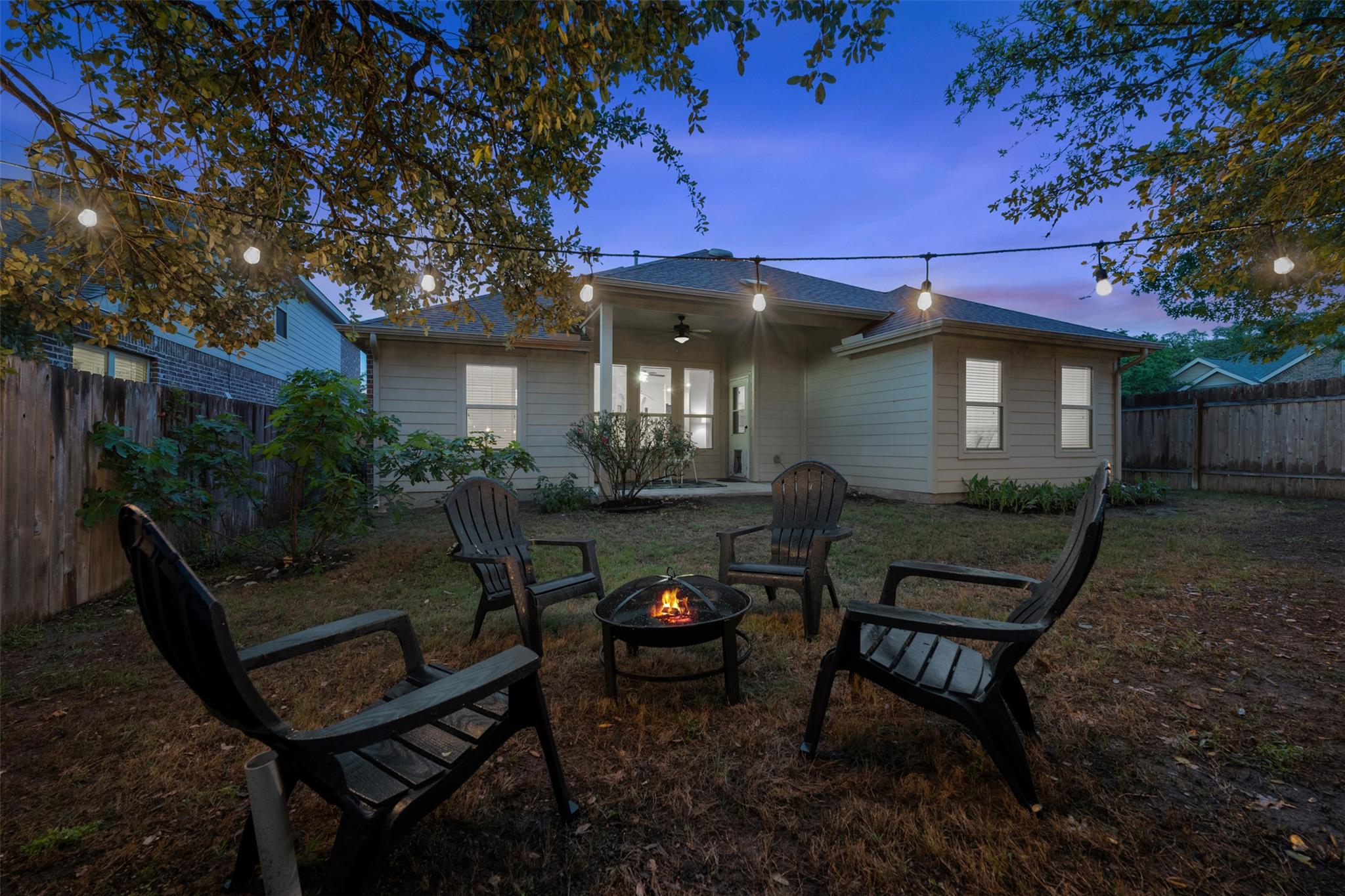 615 Linares Ln, Austin, TX 78748