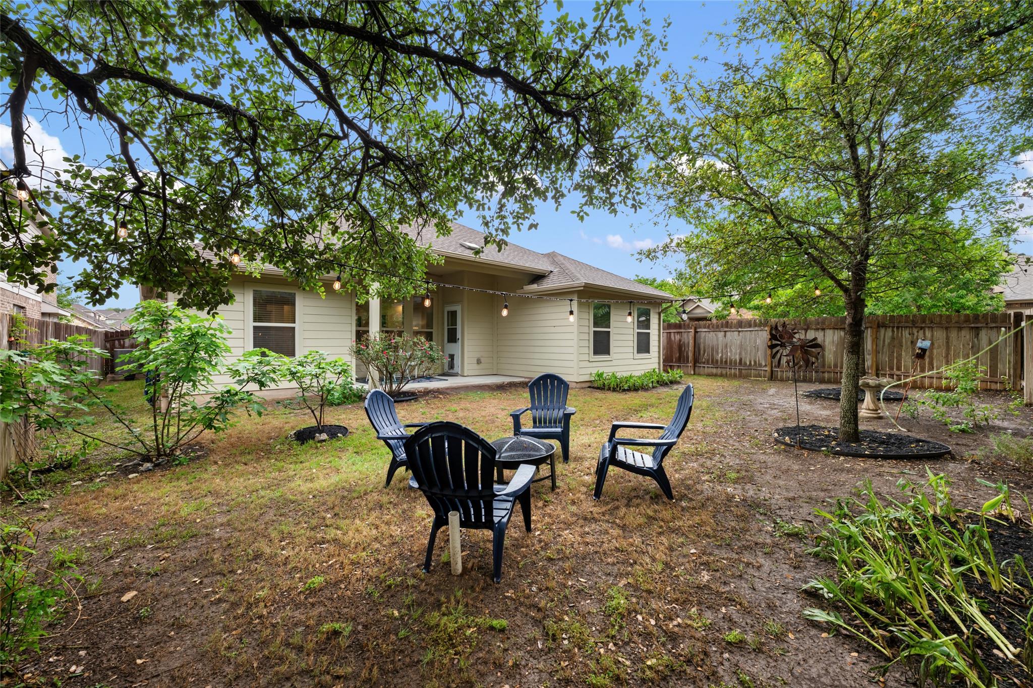 615 Linares Ln, Austin, TX 78748