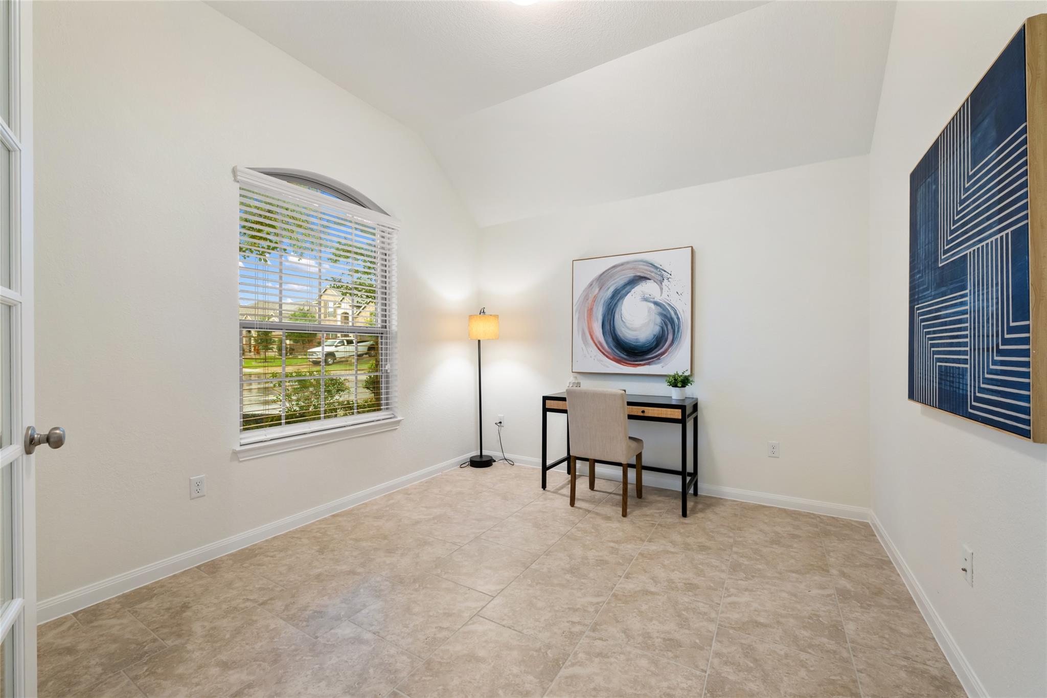 615 Linares Ln, Austin, TX 78748