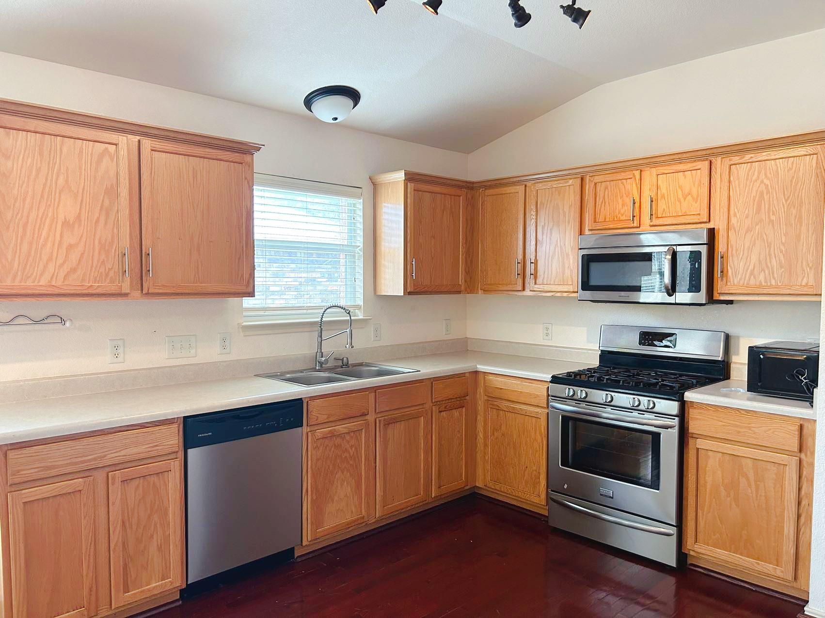 3589 Rock Shelf Ln, Round Rock, TX 78681