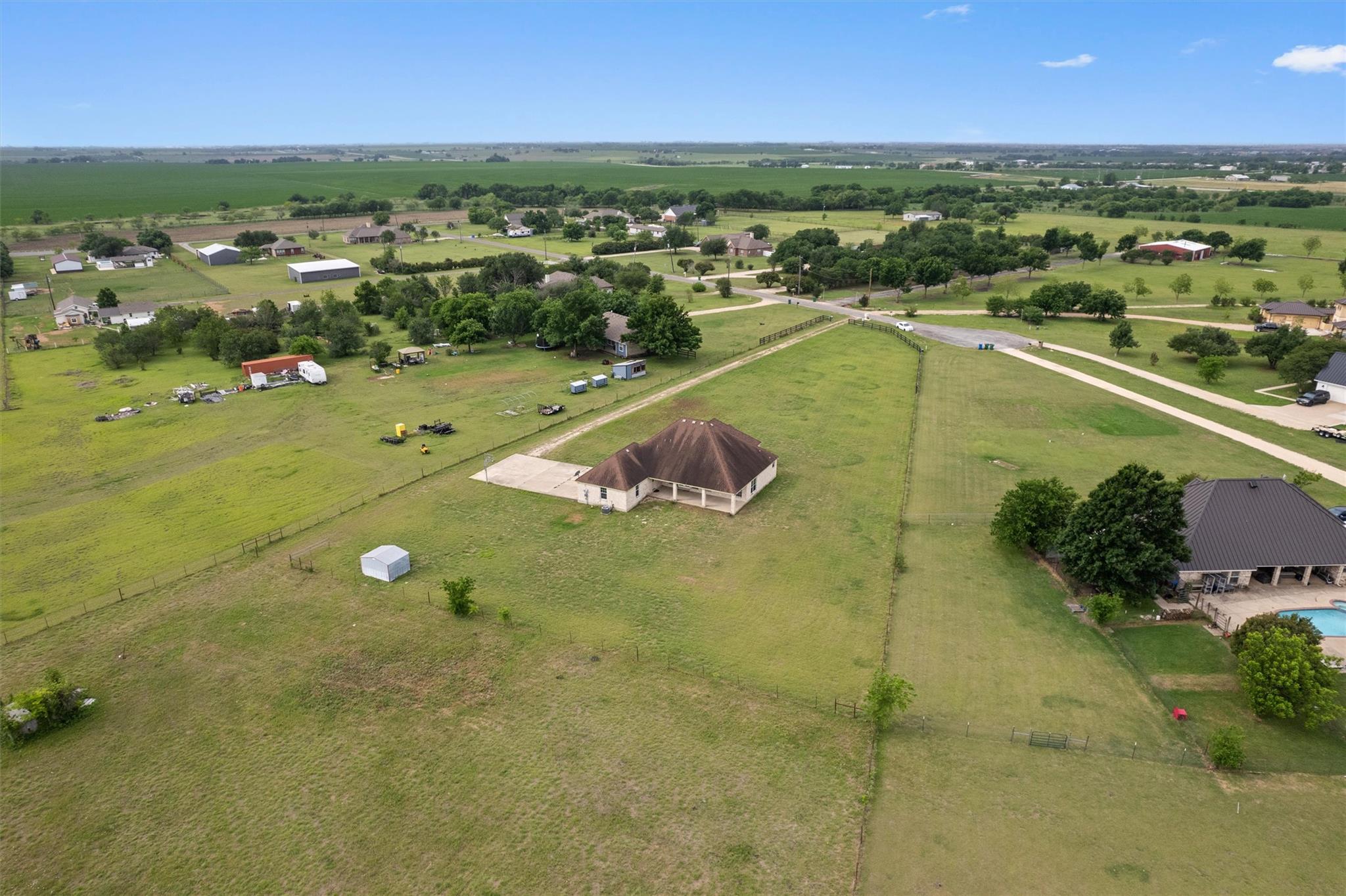 130 Cotton Rows Ln, Taylor, TX 76574