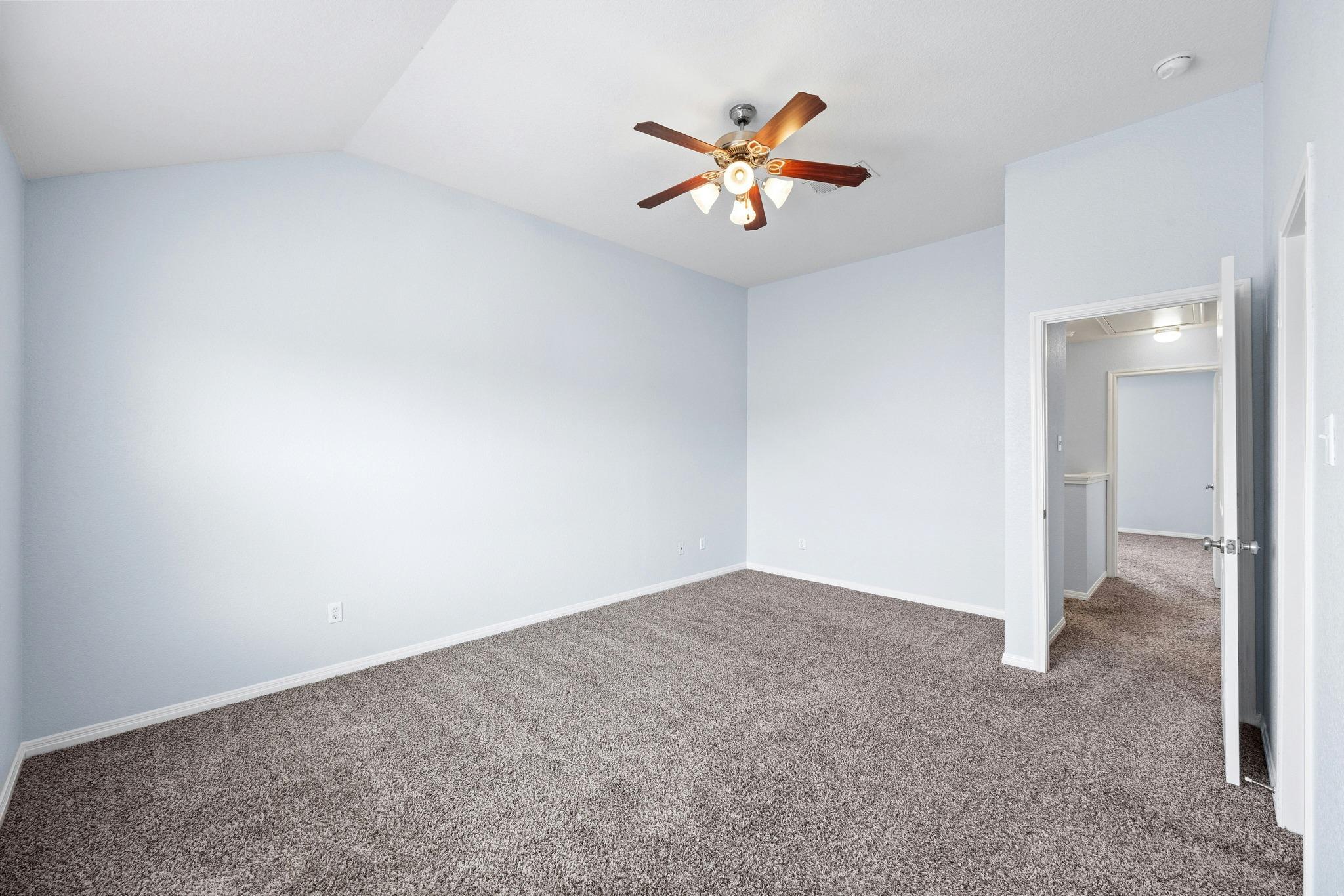 1900 Little Elm Trl # 89, Cedar Park, TX 78613