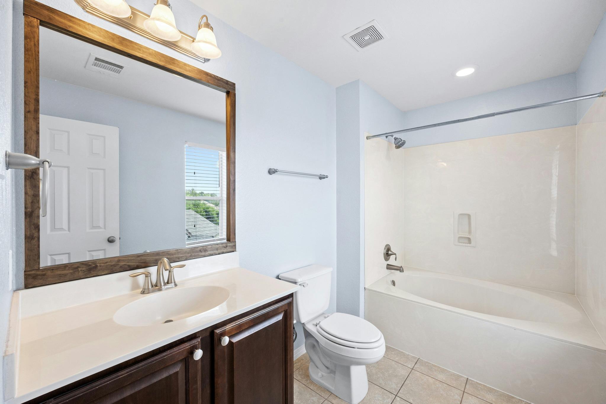 1900 Little Elm Trl # 89, Cedar Park, TX 78613