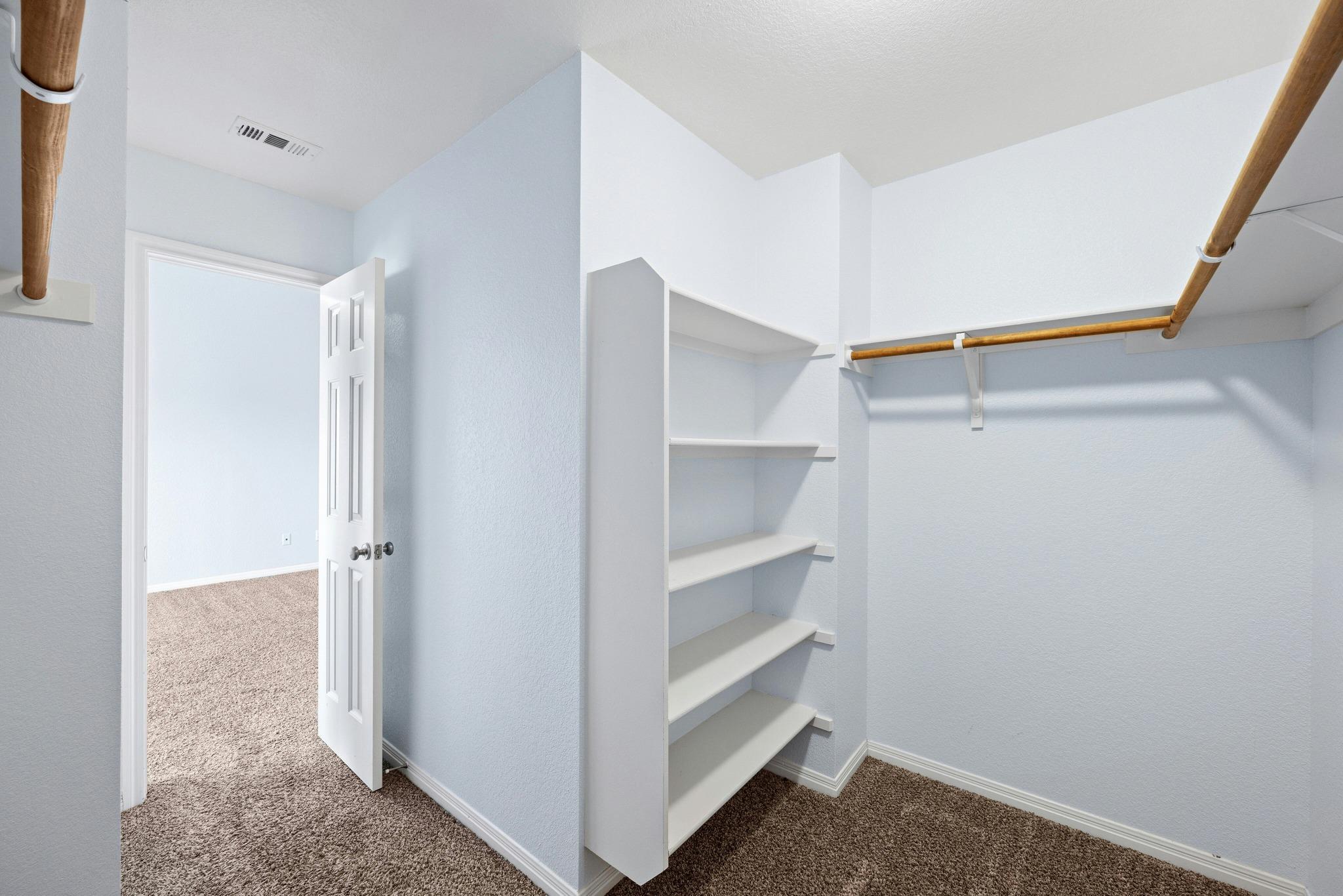 1900 Little Elm Trl # 89, Cedar Park, TX 78613