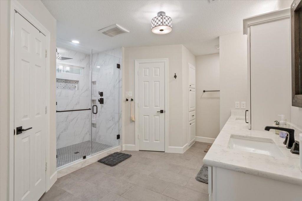 190 Young Ranch Rd, Georgetown, TX 78633