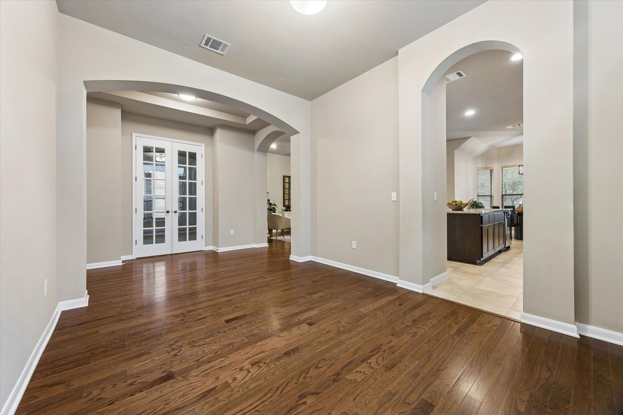 9812 Ivalenes Hope Dr, Austin, TX 78717