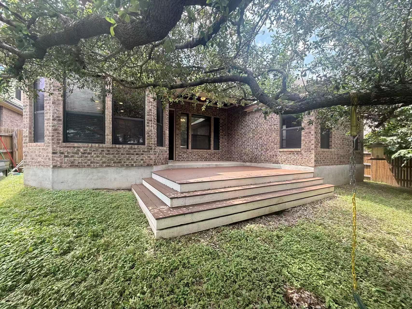 9812 Ivalenes Hope Dr, Austin, TX 78717