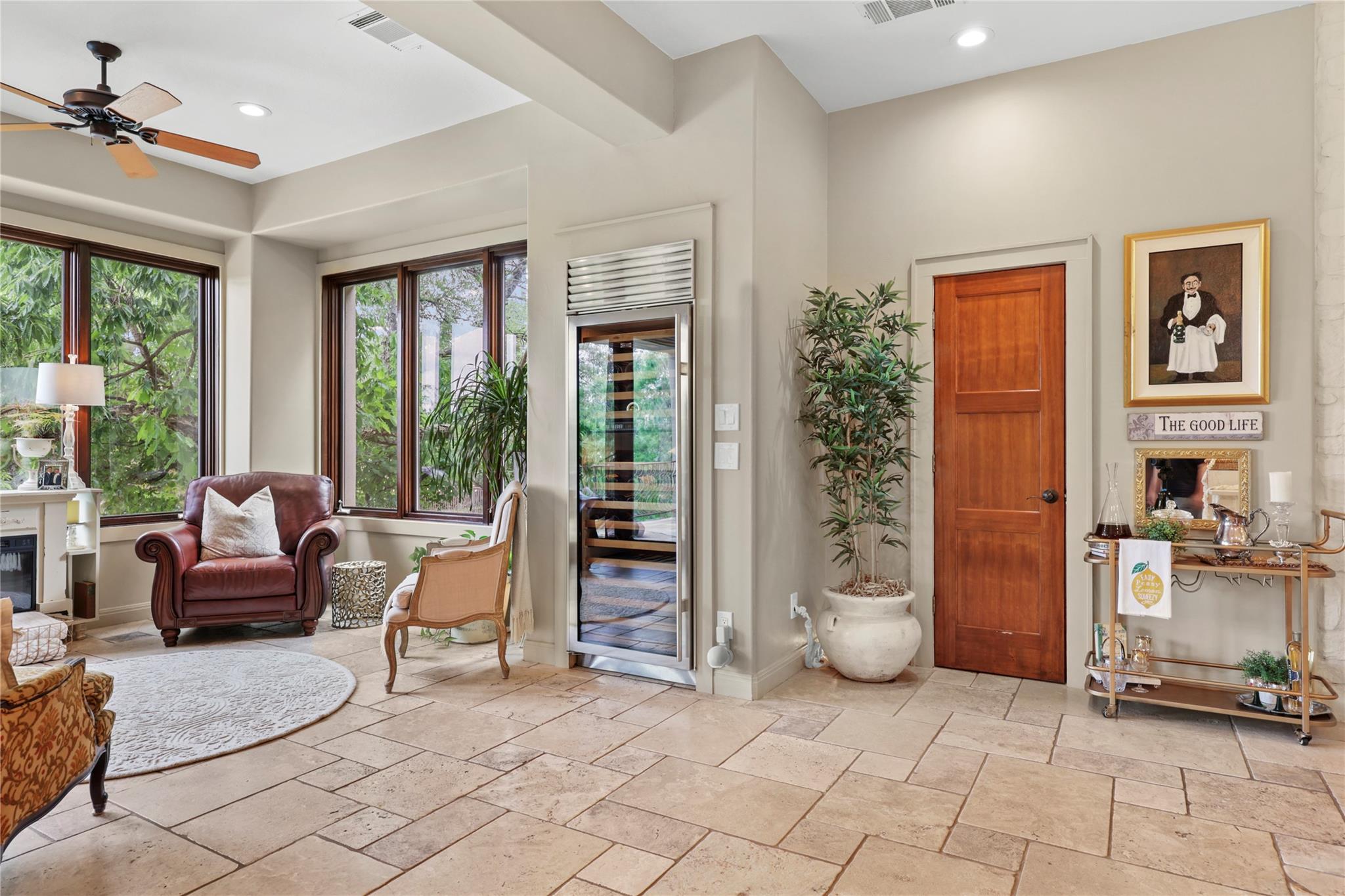 17501 Navigation Ln, Lago Vista, TX 78645