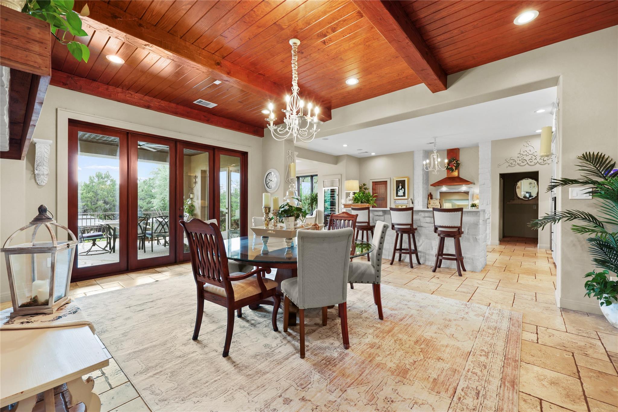 17501 Navigation Ln, Lago Vista, TX 78645