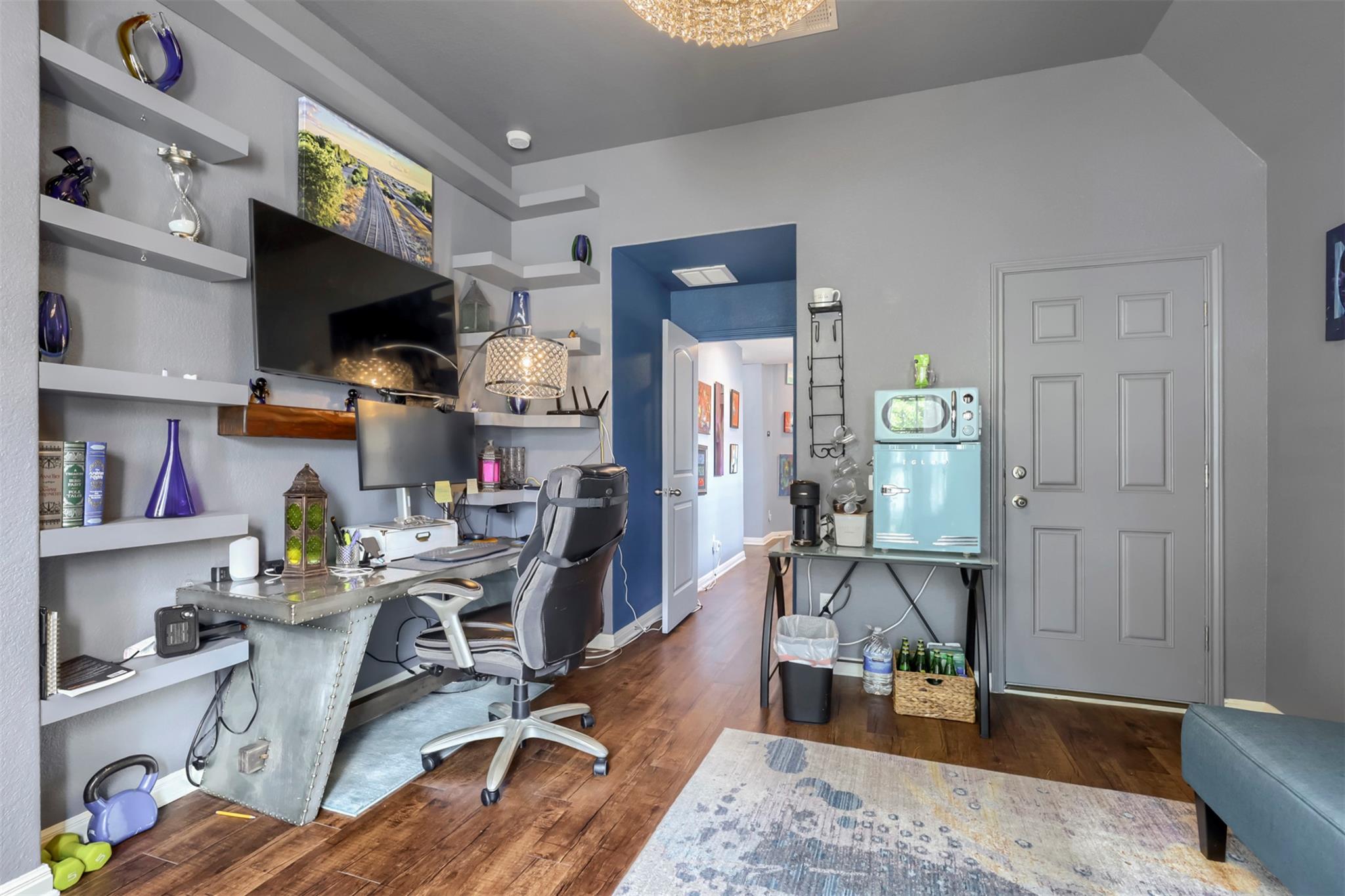 101 Lightcliff St, Hutto, TX 78634