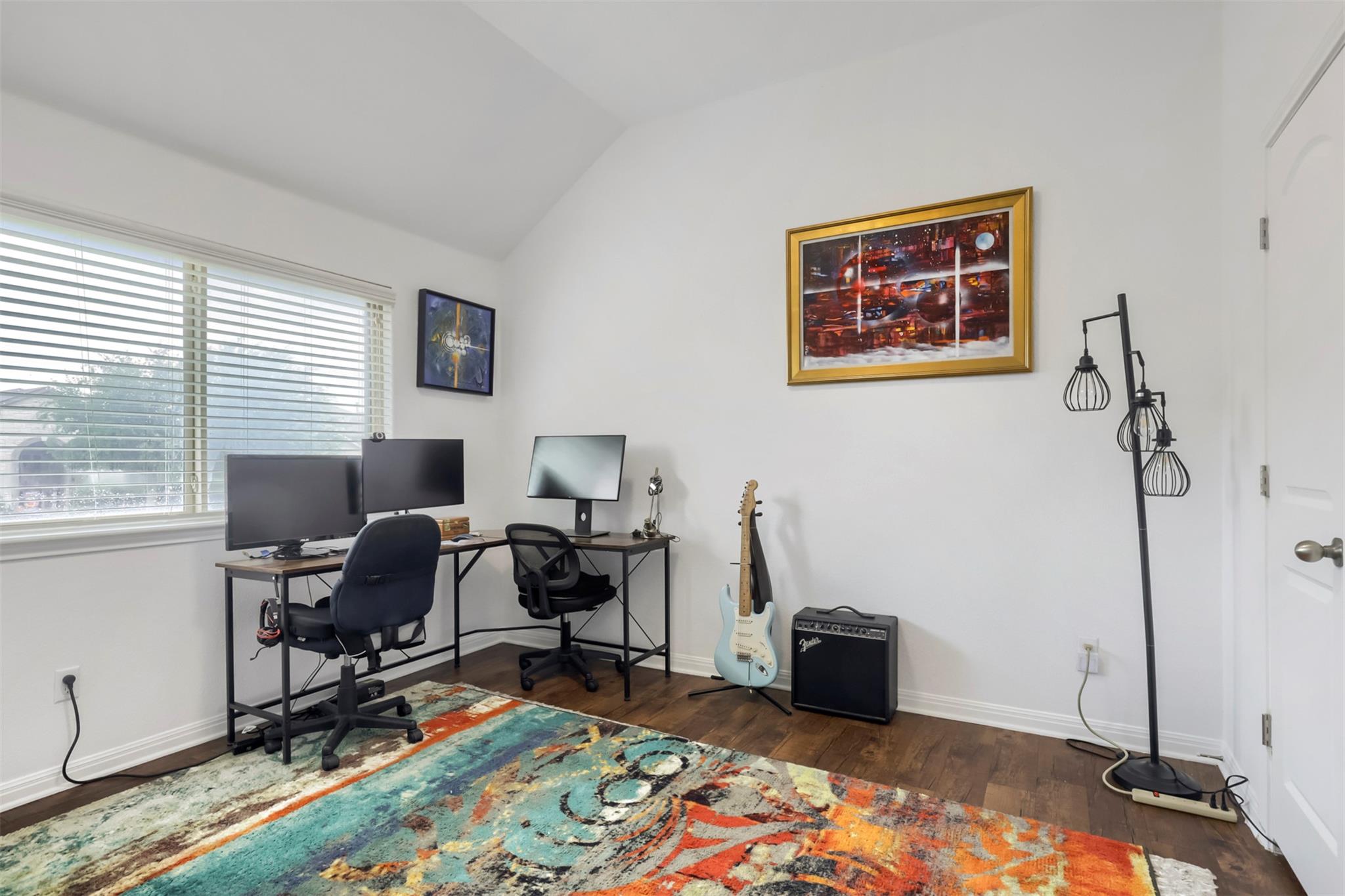 101 Lightcliff St, Hutto, TX 78634