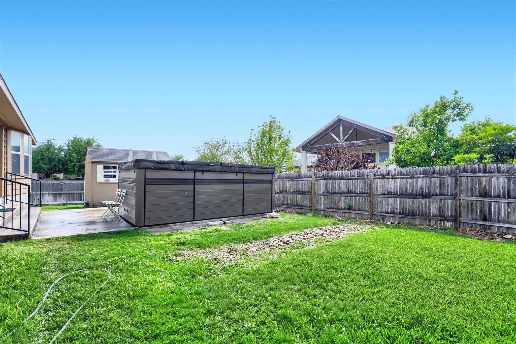 101 Lightcliff St, Hutto, TX 78634
