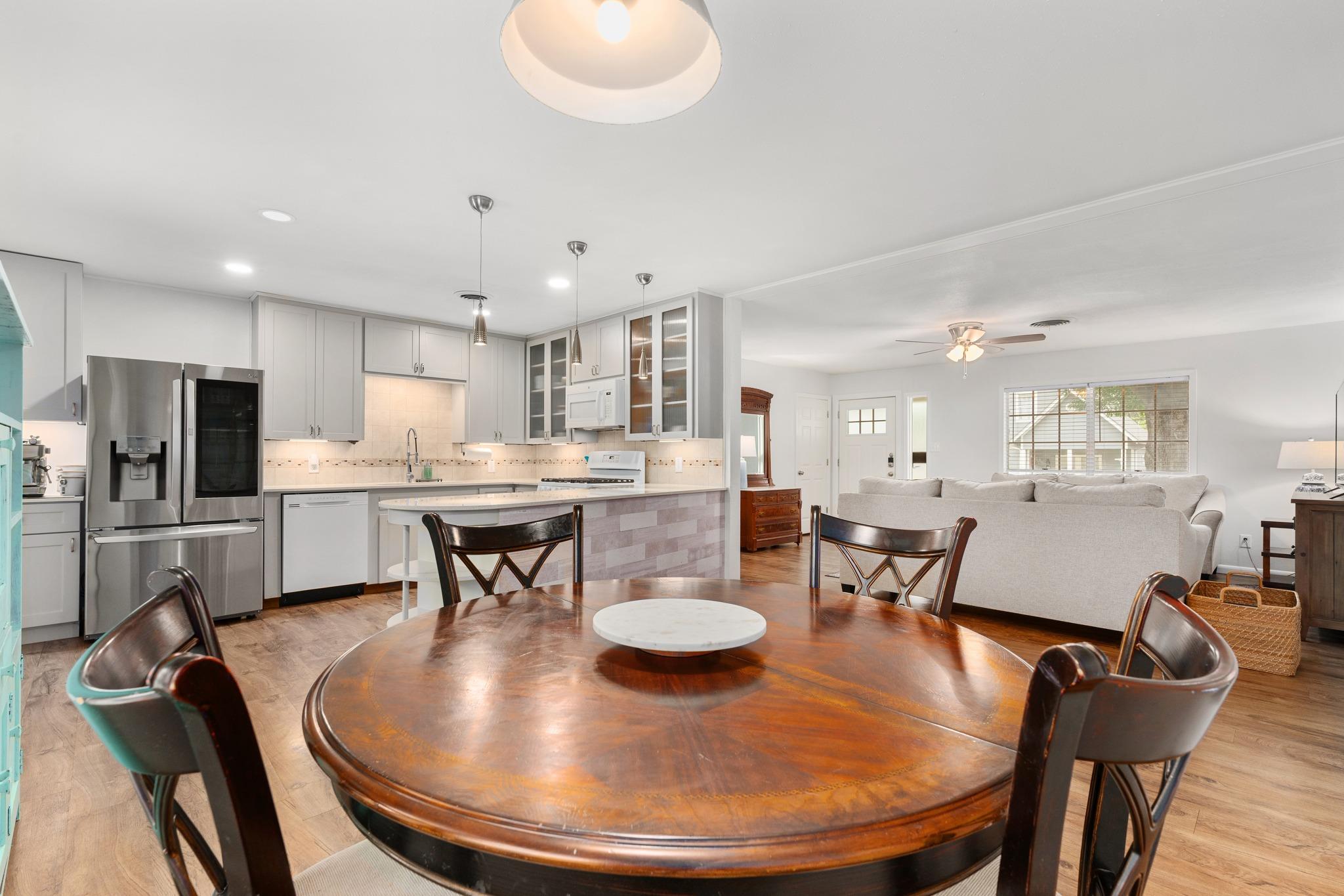 509 E 17th St, Georgetown, TX 78626