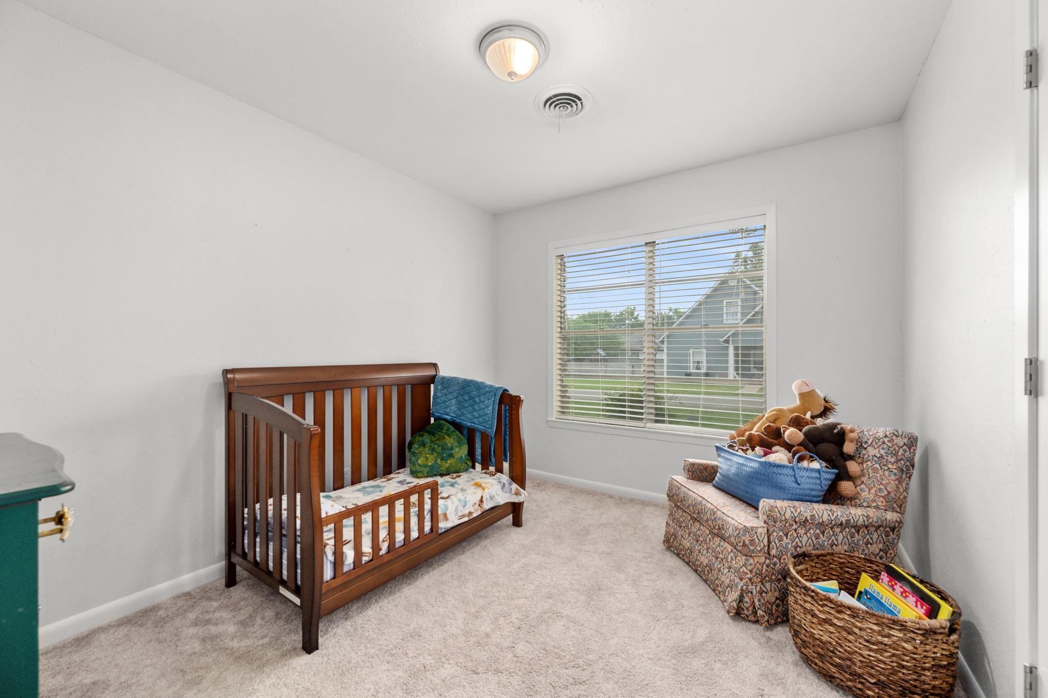 509 E 17th St, Georgetown, TX 78626