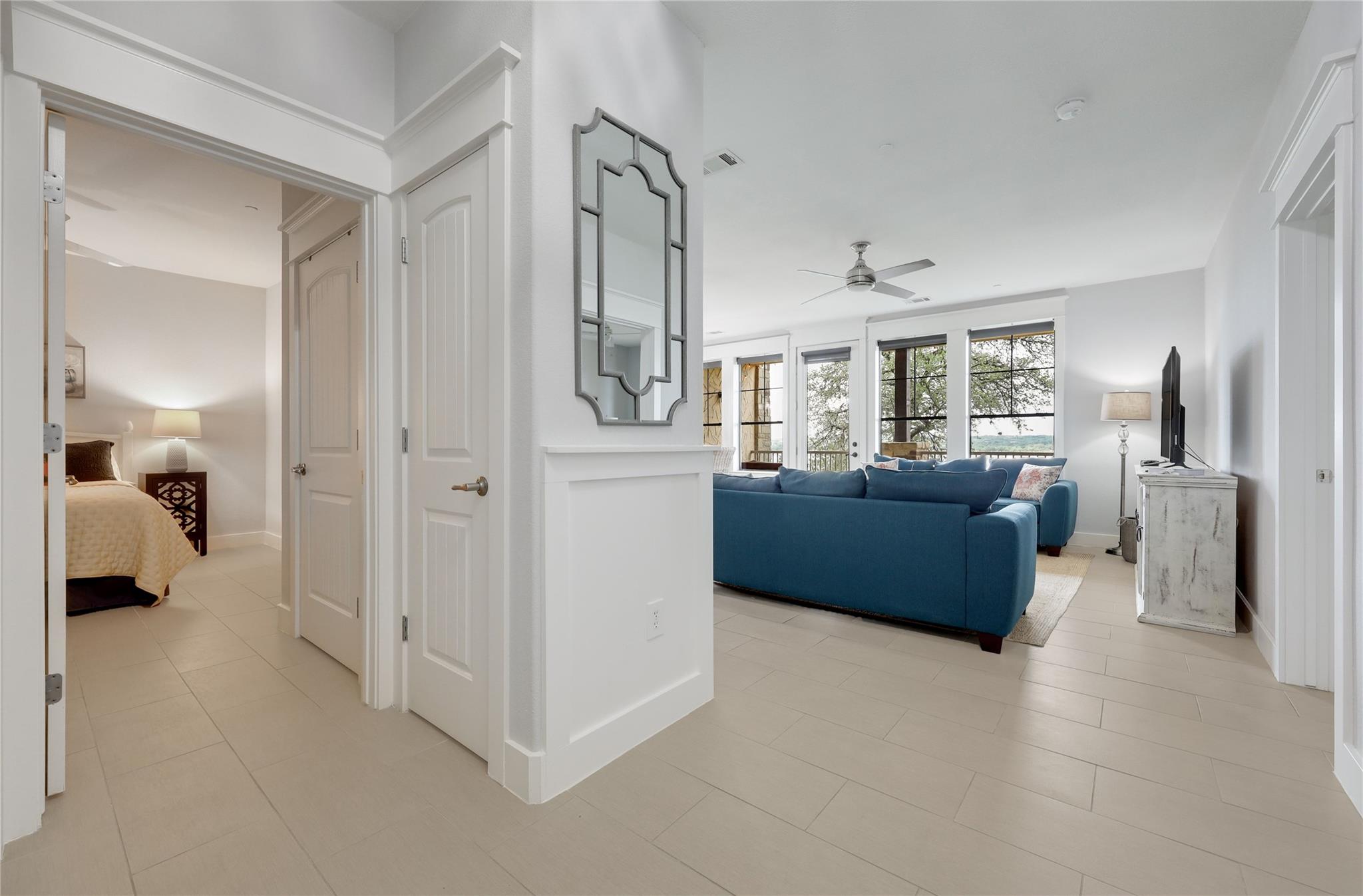 6704 Lantern View Dr # 101, Jonestown, TX 78645