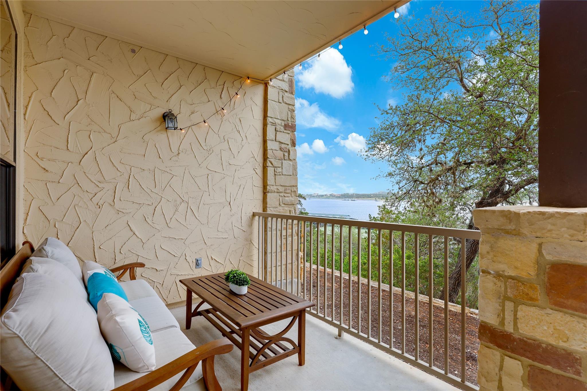 6704 Lantern View Dr # 101, Jonestown, TX 78645