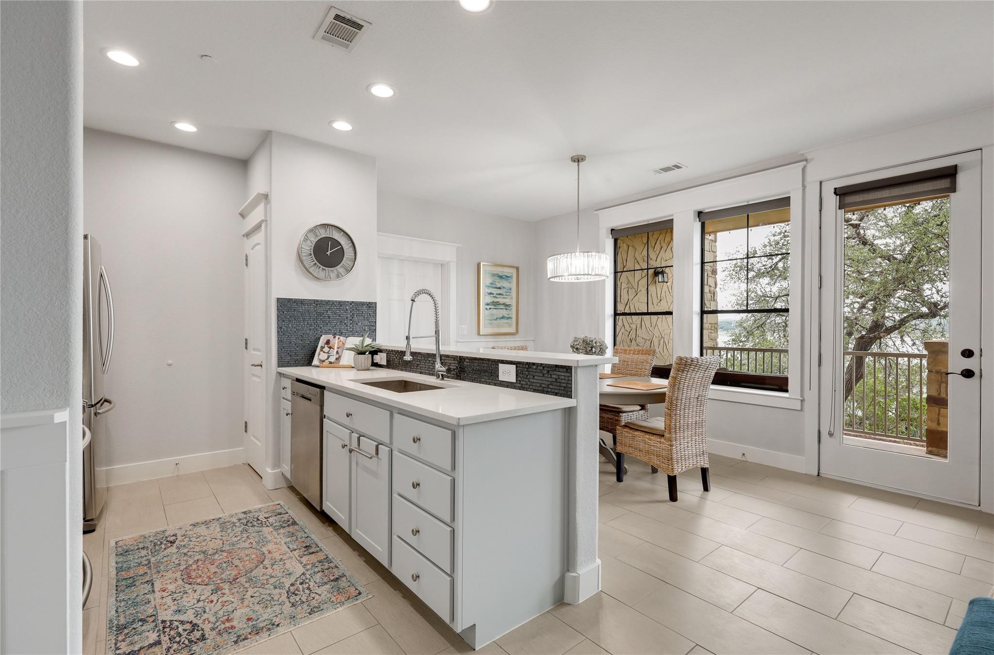 6704 Lantern View Dr # 101, Jonestown, TX 78645