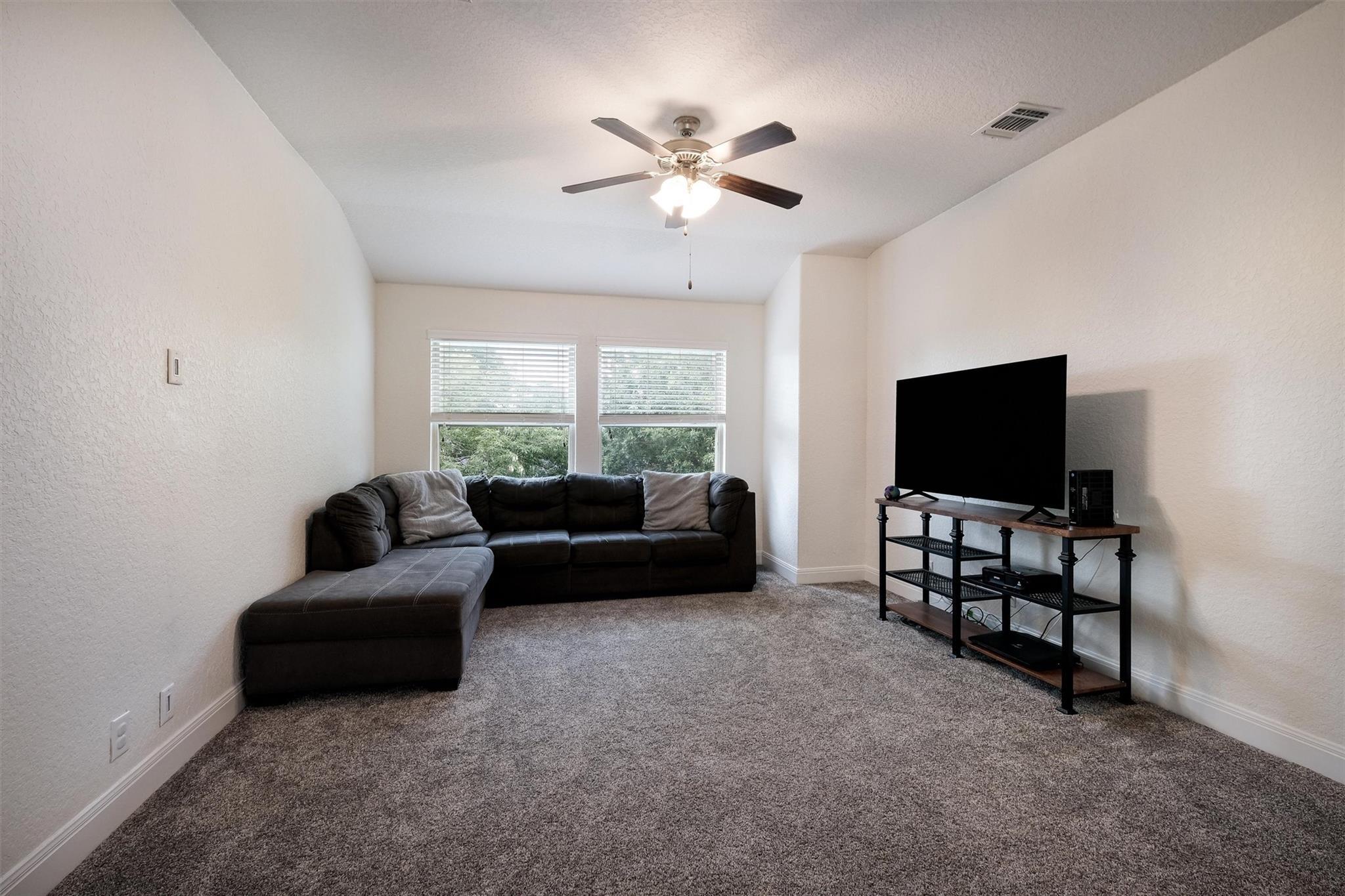 1648 Sun Ledge Way, New Braunfels, TX 78130