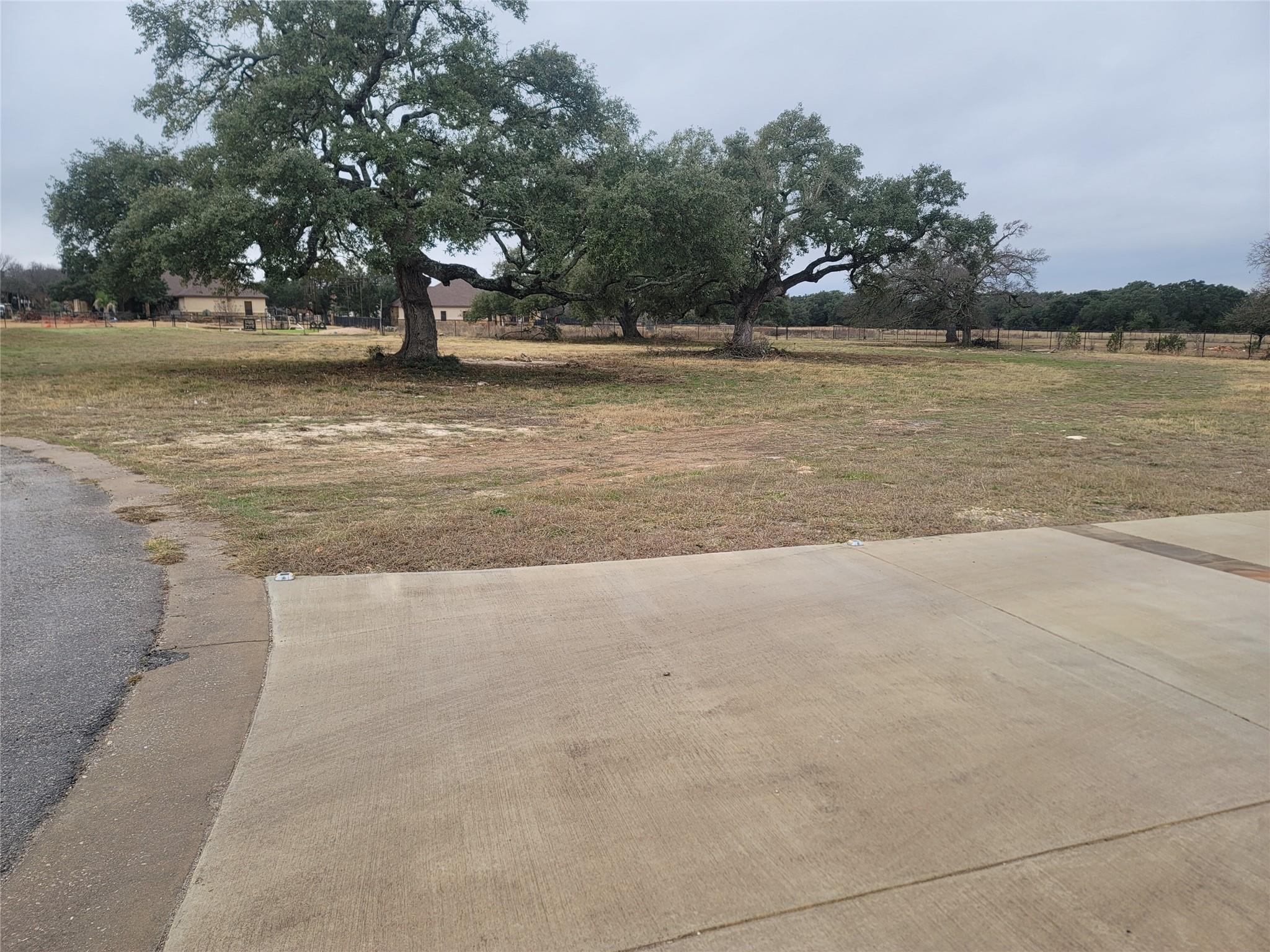 104 Gabgrove Ct, Georgetown, TX 78633