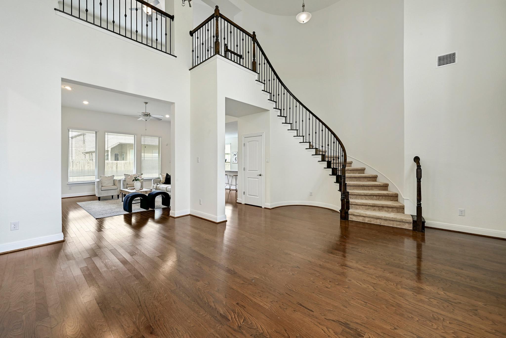 5704 Monrovia Ln, Pflugerville, TX 78660