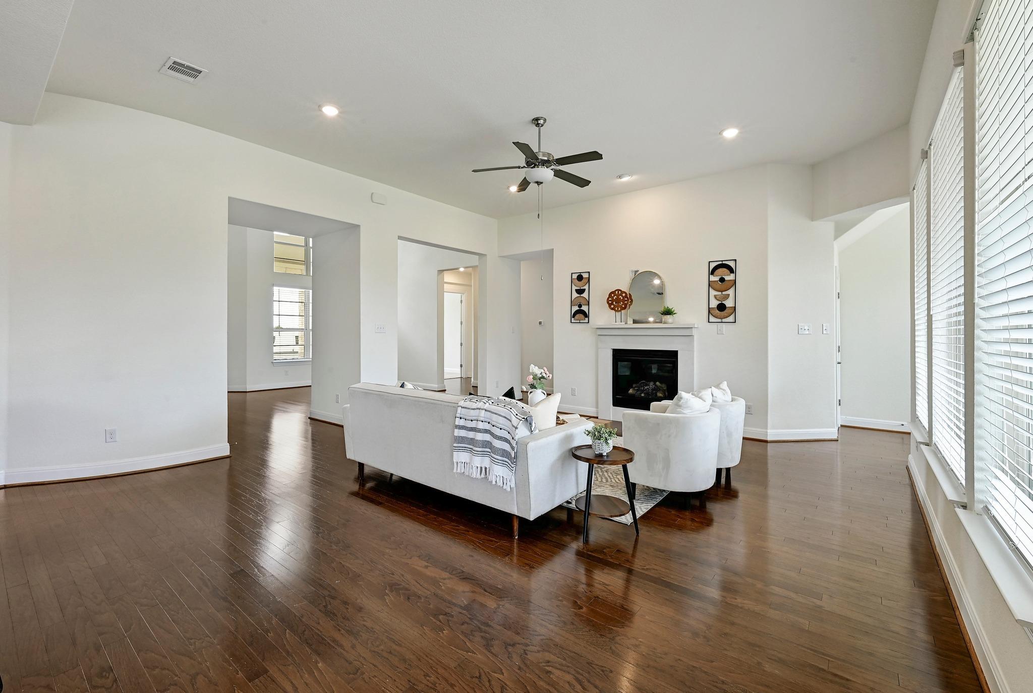 5704 Monrovia Ln, Pflugerville, TX 78660