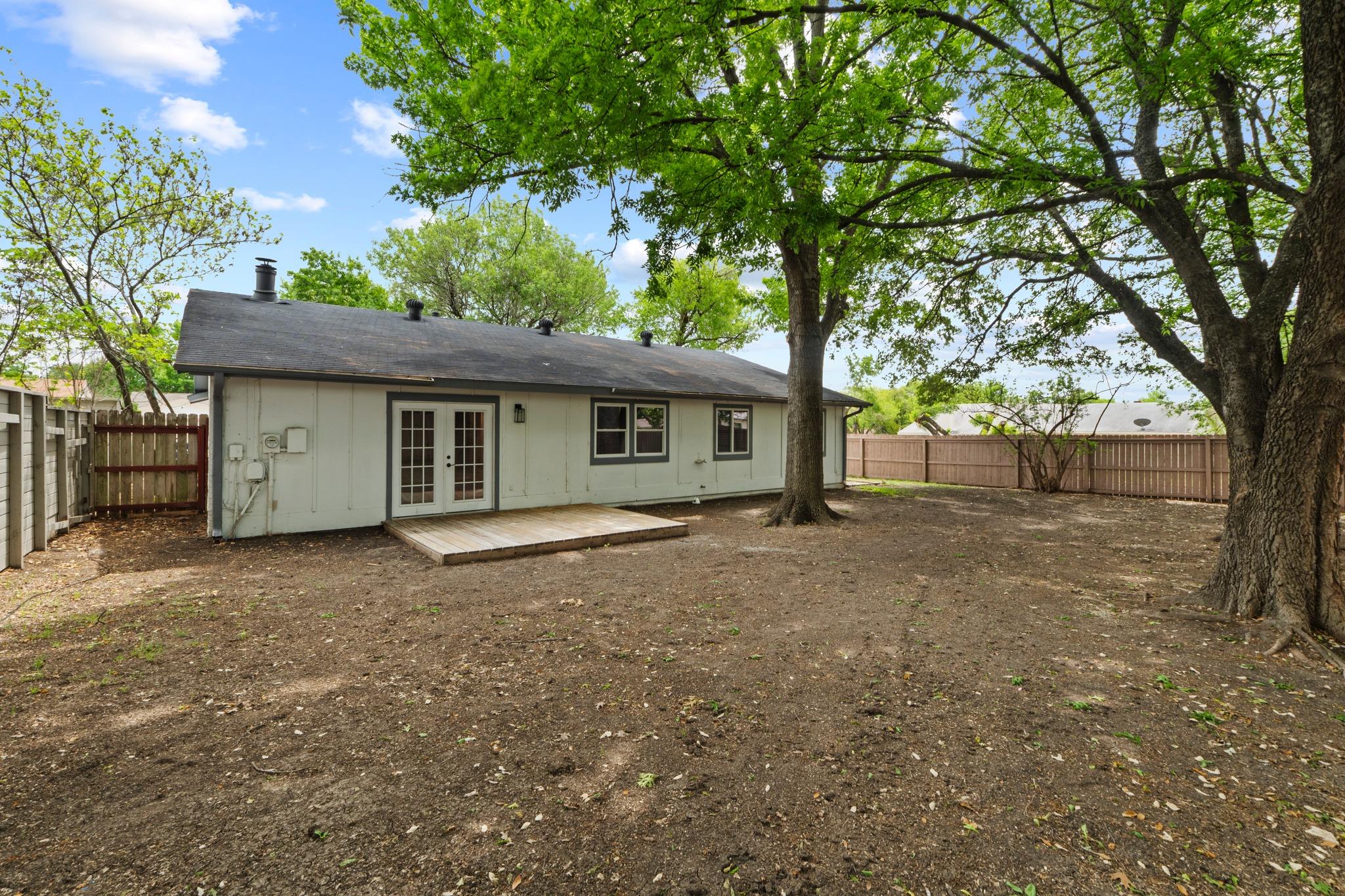 1737 CRICKET HOLLOW Dr, Austin, TX 78758